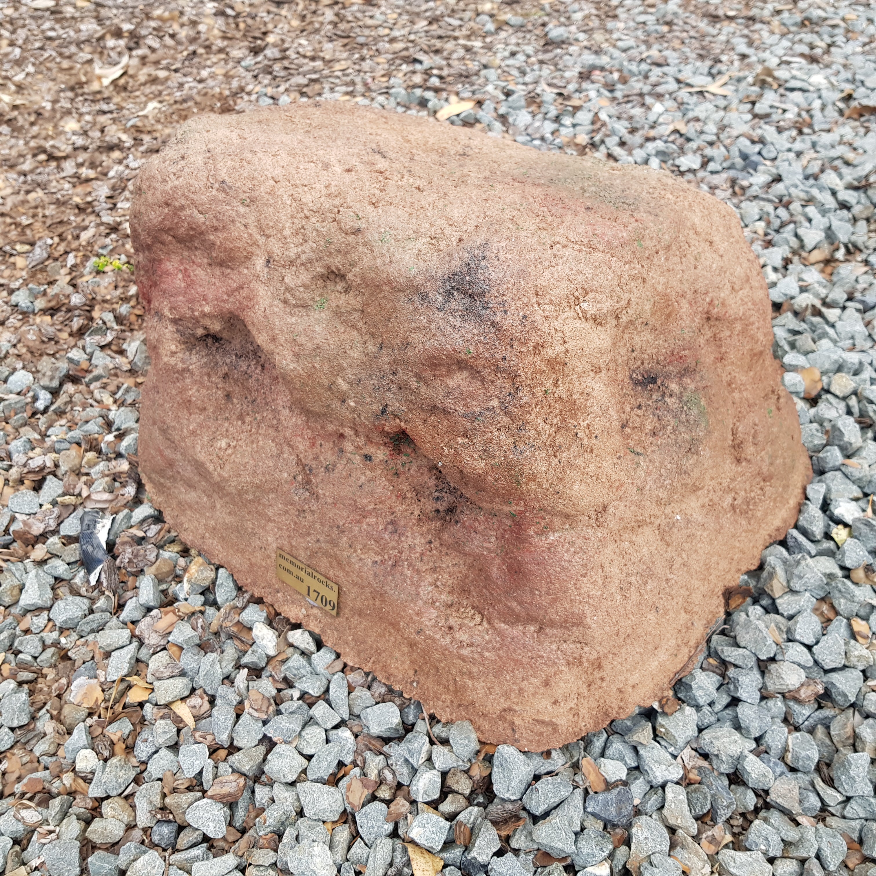 Memorial Rock Urn 1709 Large Brown