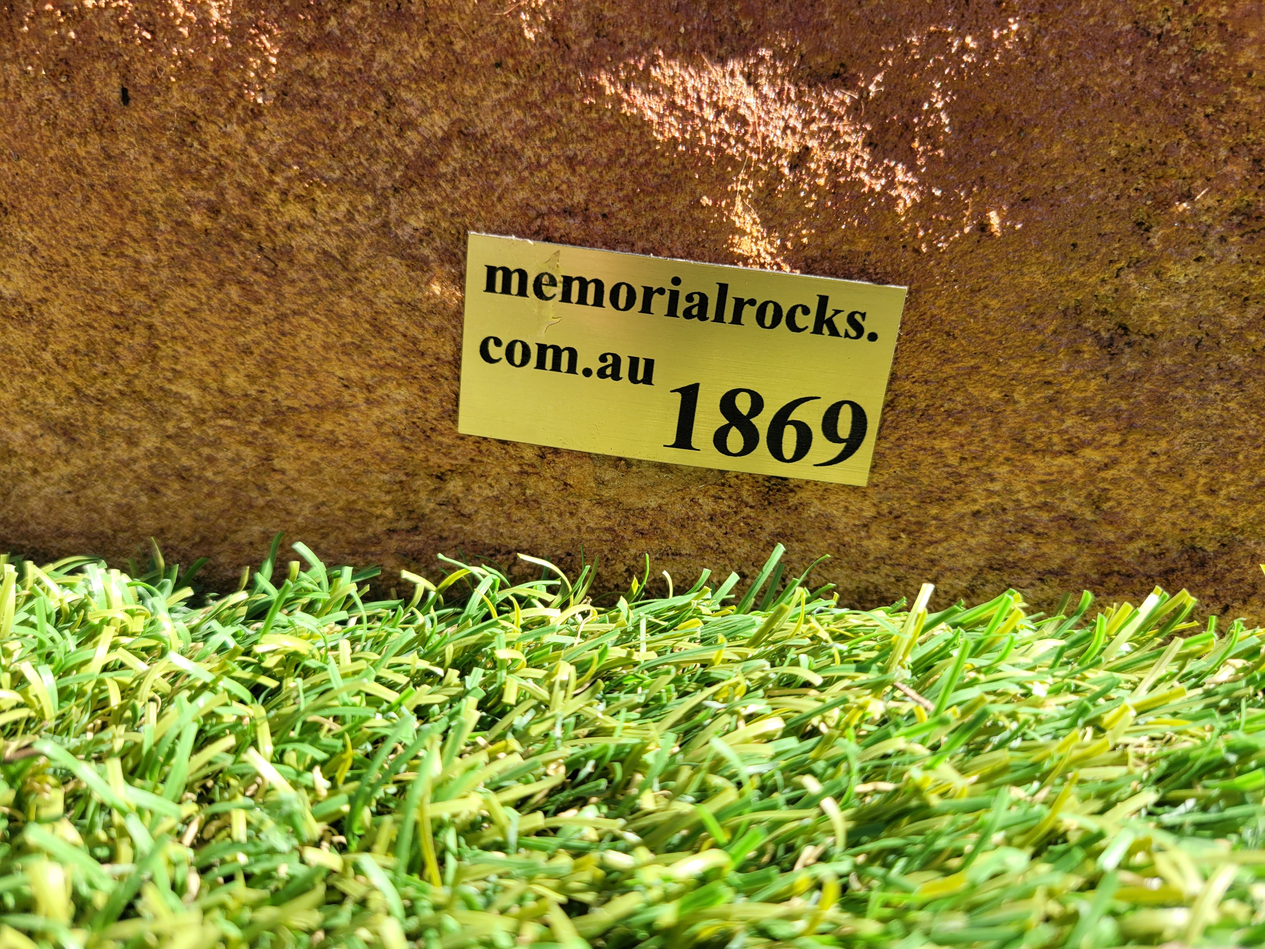 Memorial Rock Urn 1869 Large Double Sandstone
