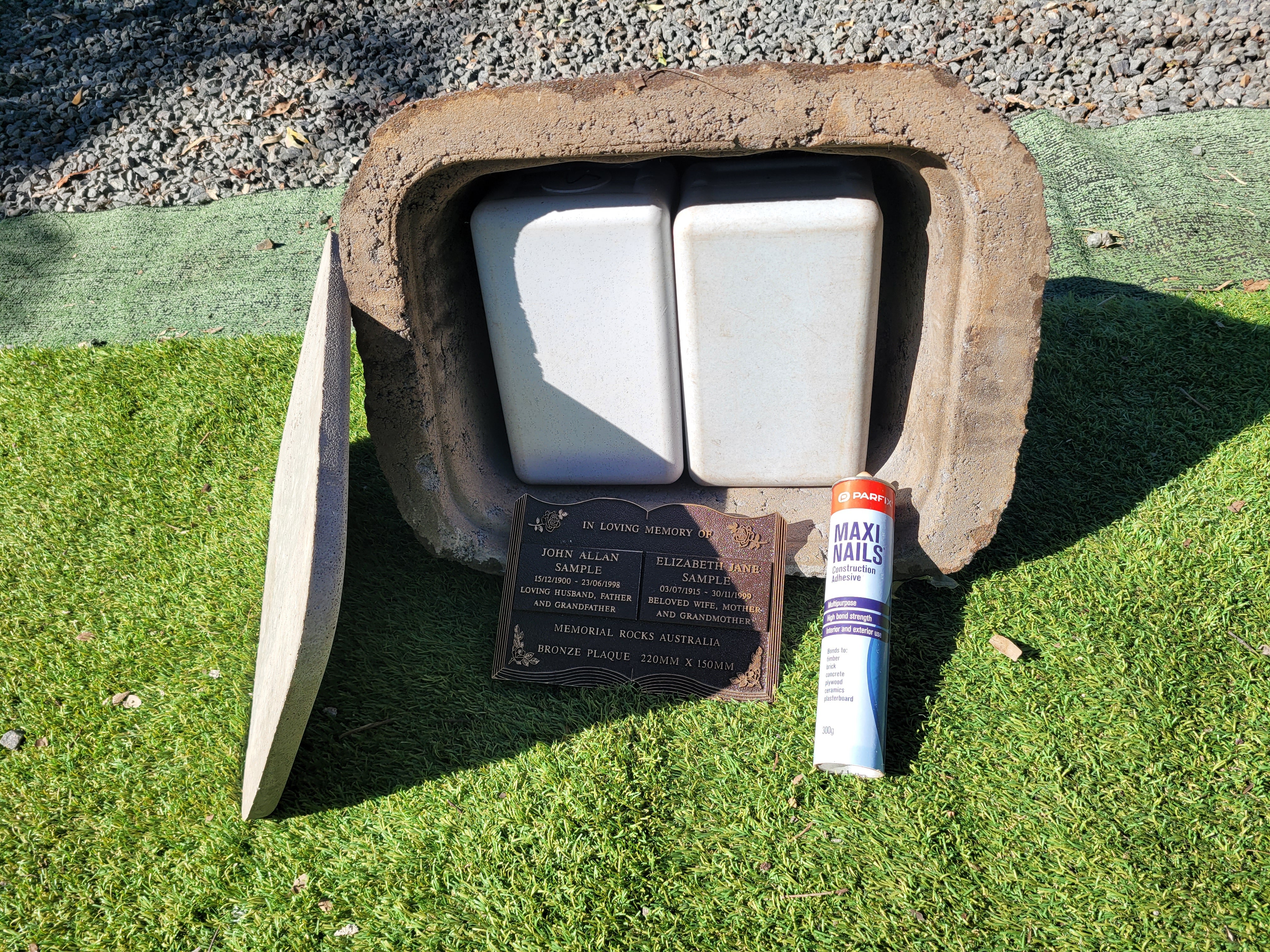 Memorial Rock Urn 1873 Large Double Charcoal/ Black