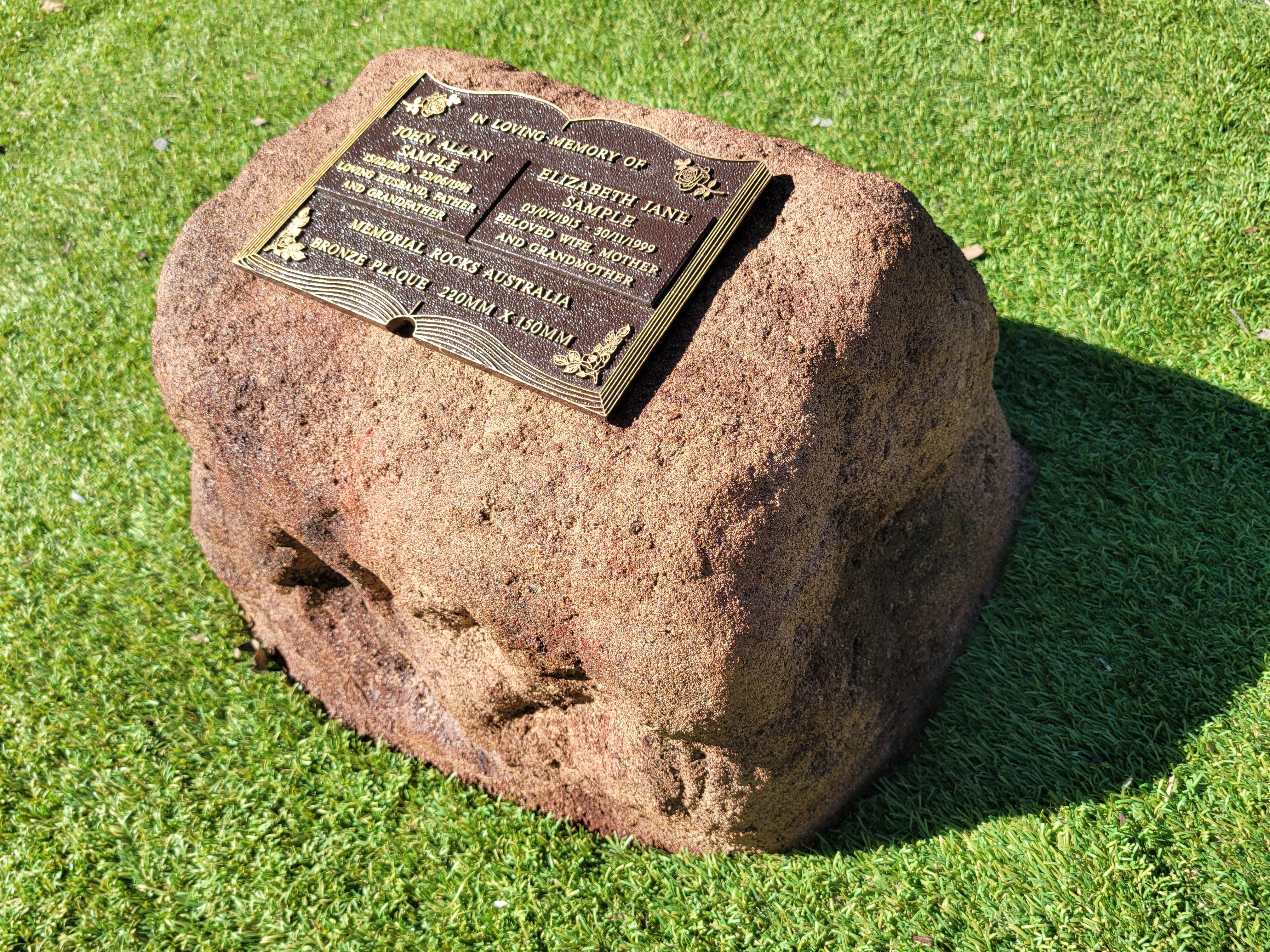 Memorial Rock Urn 1876 Large Double Brown