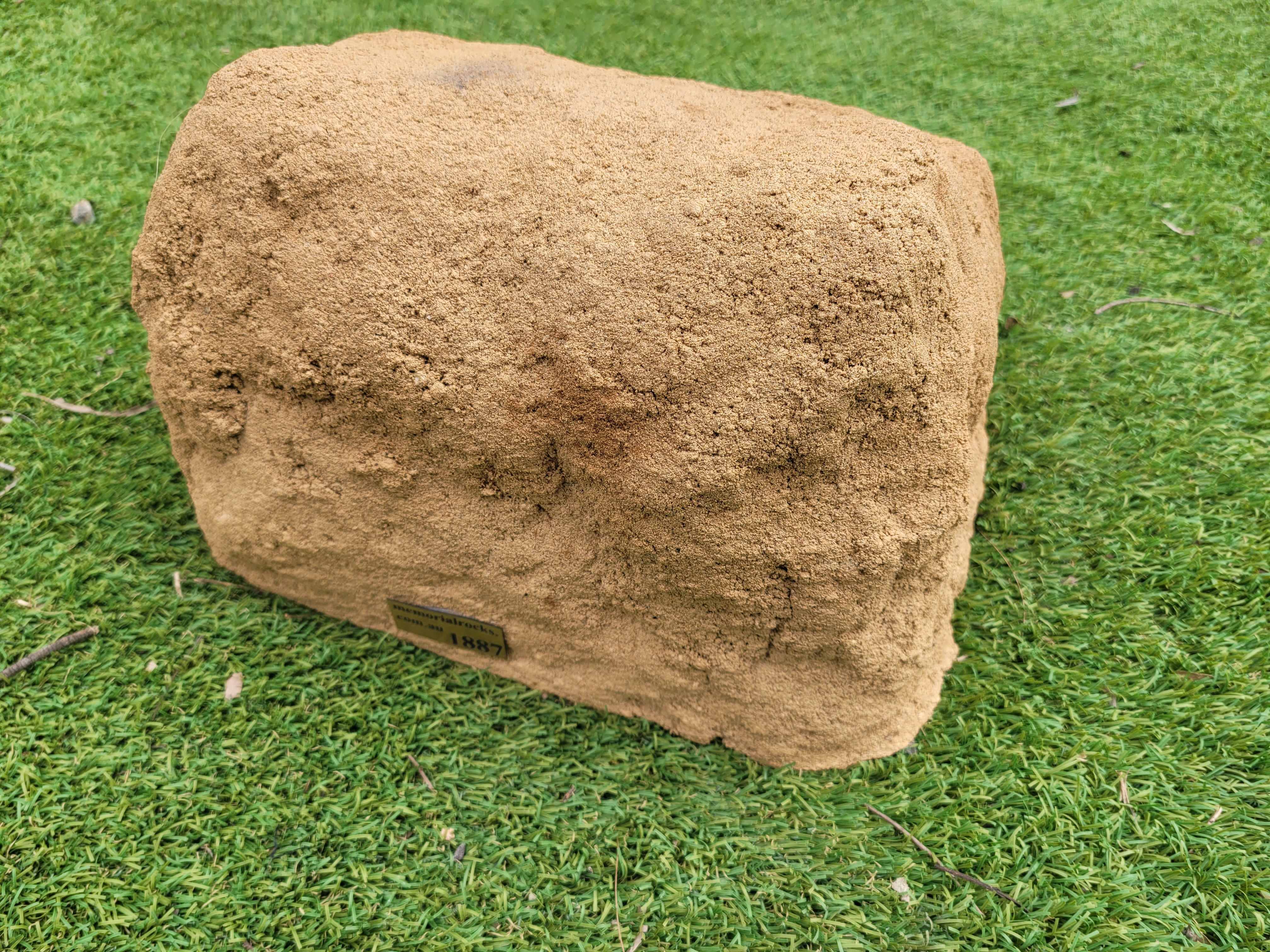 Memorial Rock Urn 1887 Regular Sandstone