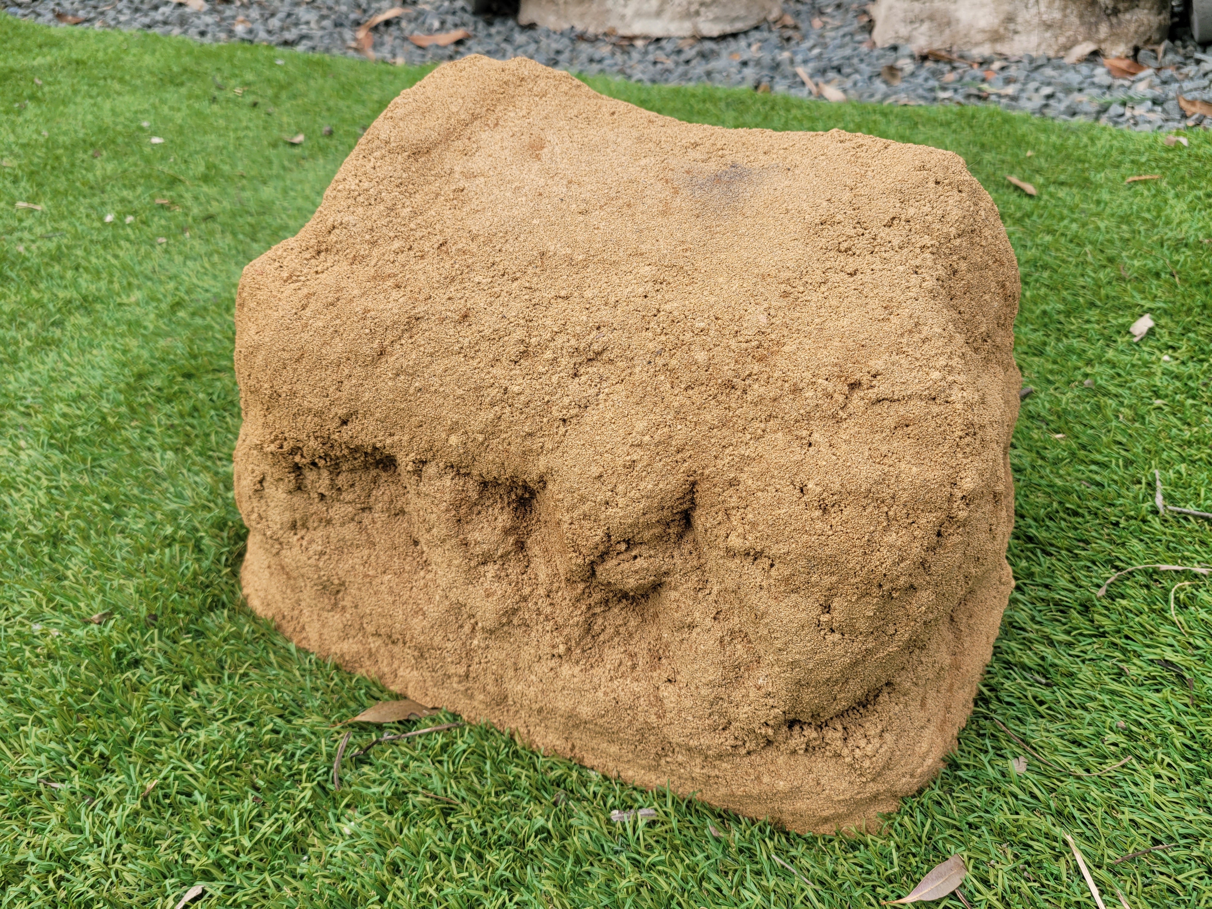 Memorial Rock Urn 1887 Regular Sandstone