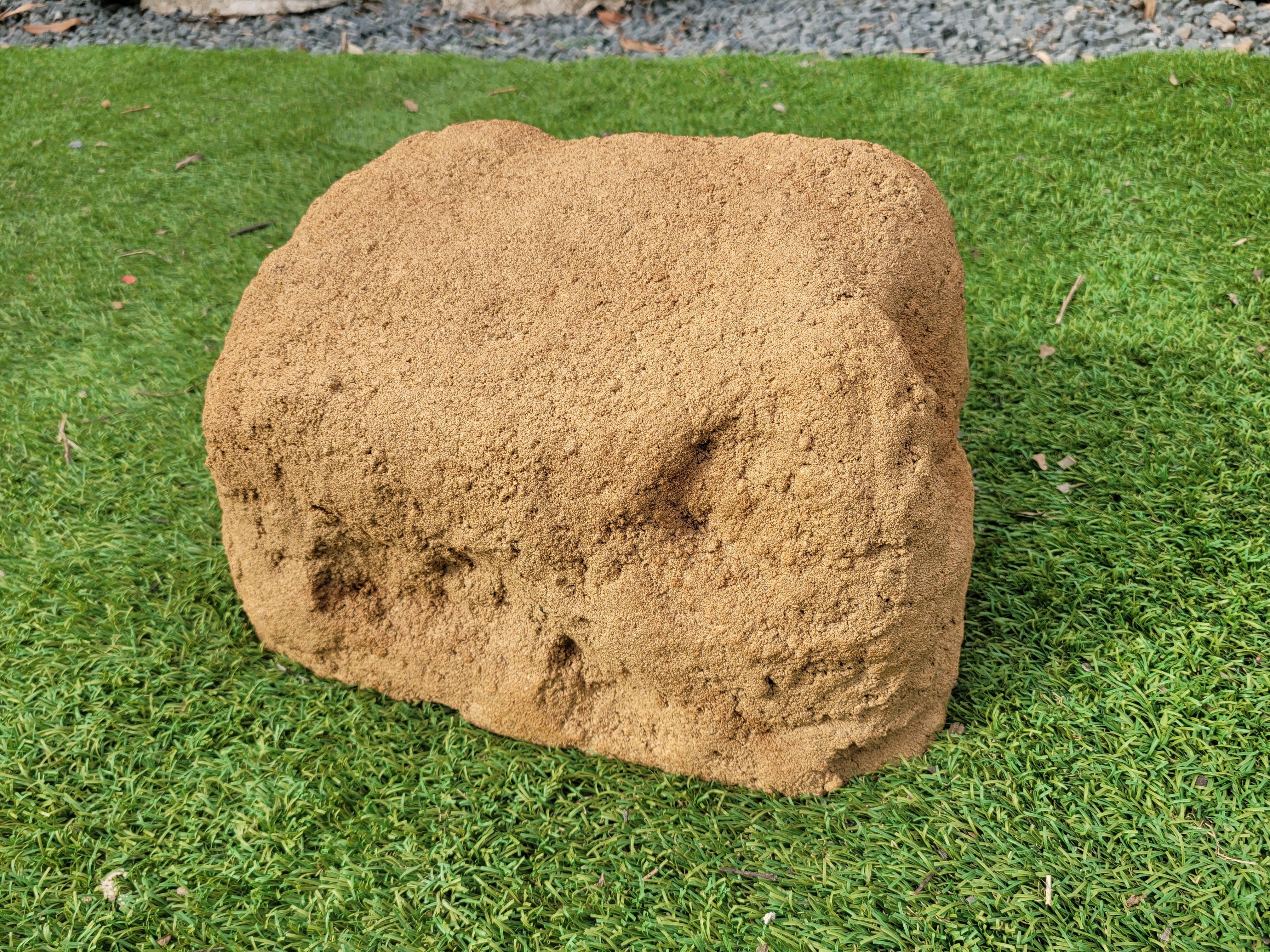 Memorial Rock Urn 1888 Regular Sandstone