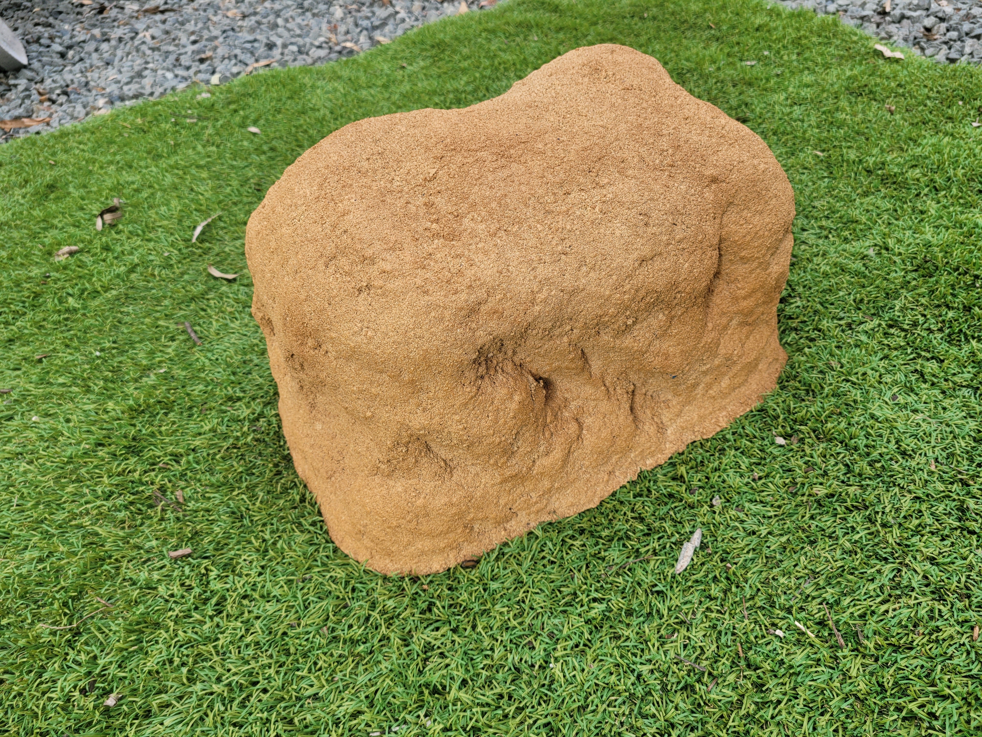 Memorial Rock Urn 1889 Regular Sandstone