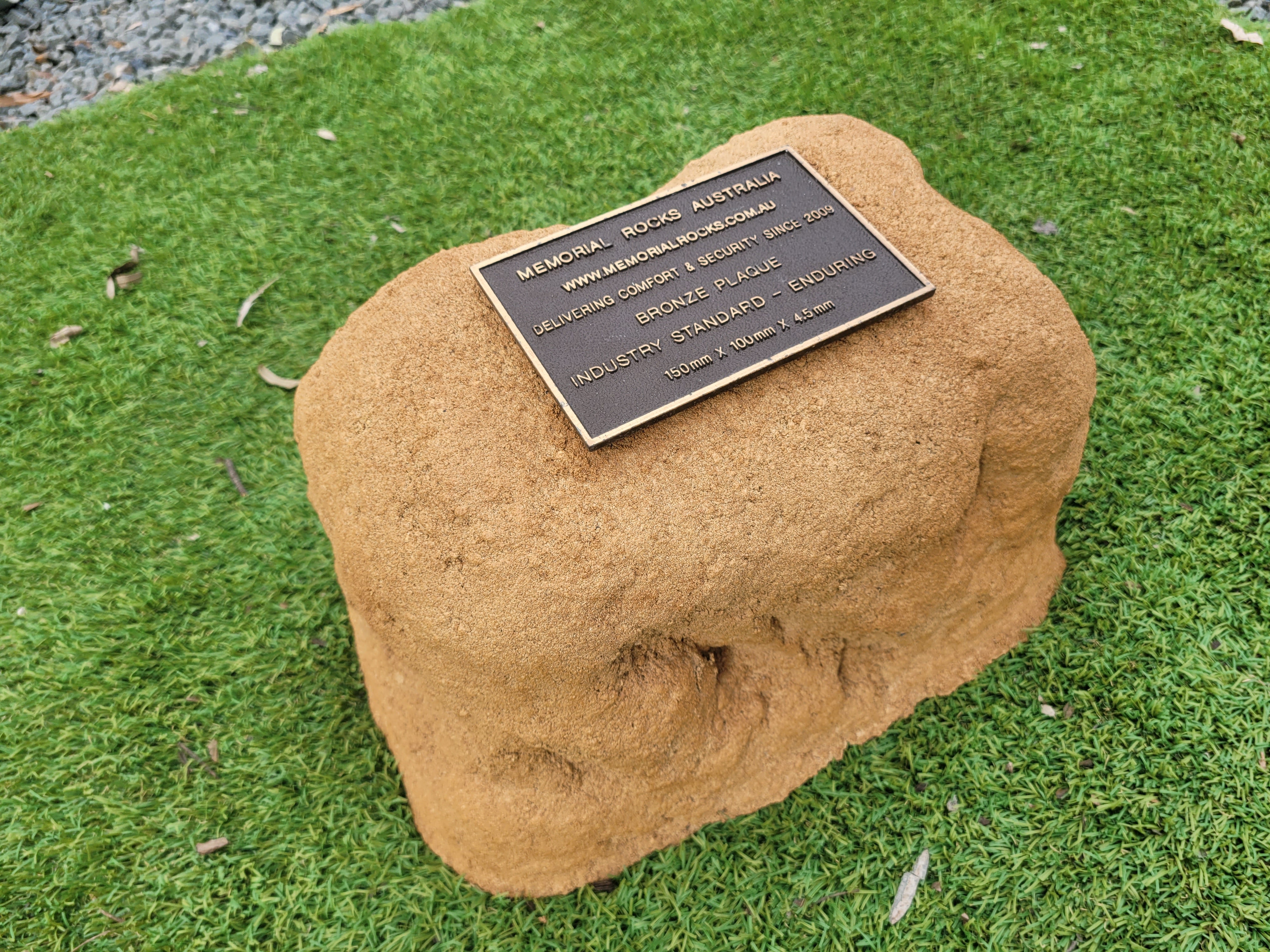 Memorial Rock Urn 1889 Regular Sandstone