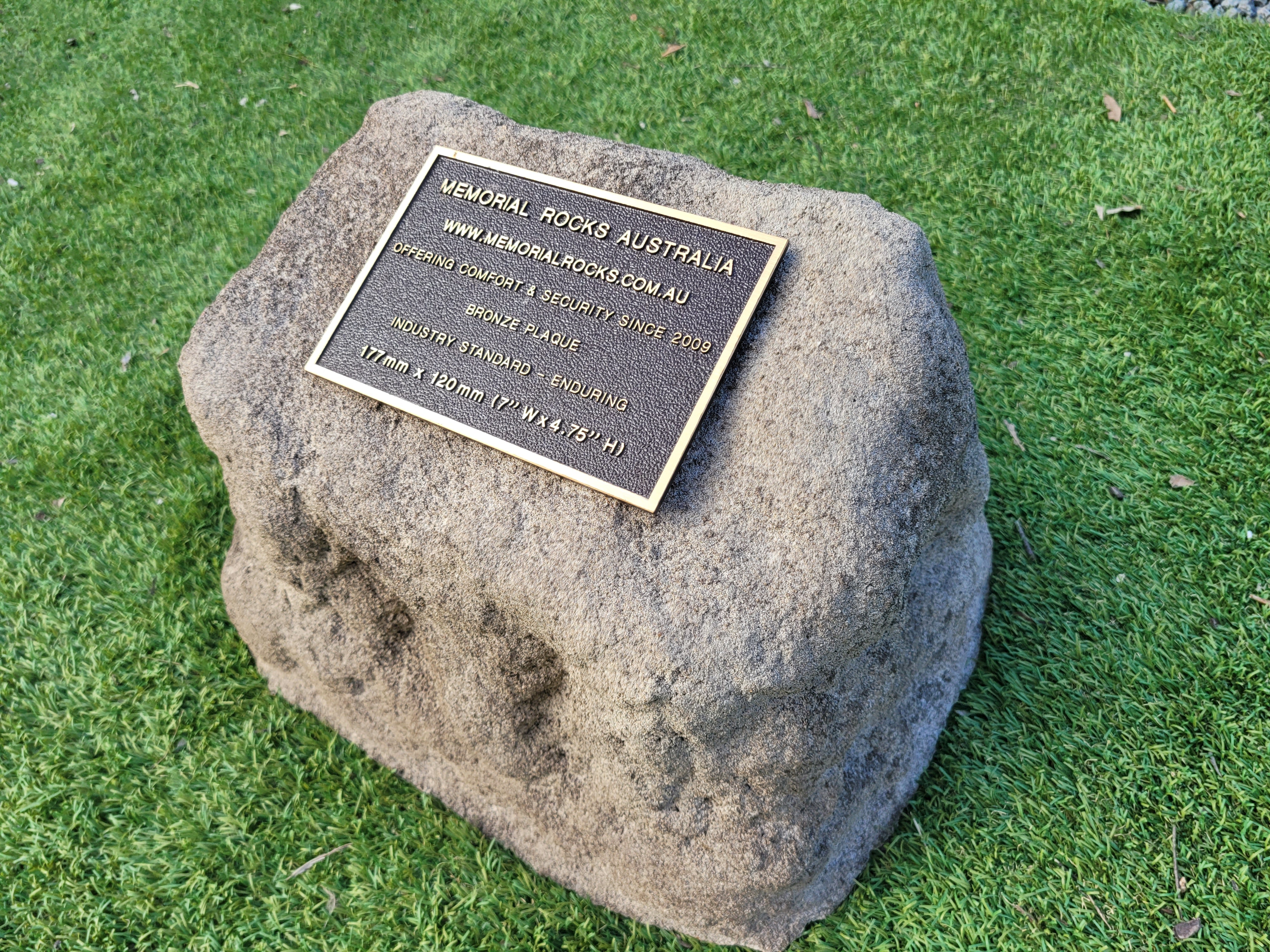 Memorial Rock Urn 1900  Large Natural Riversand