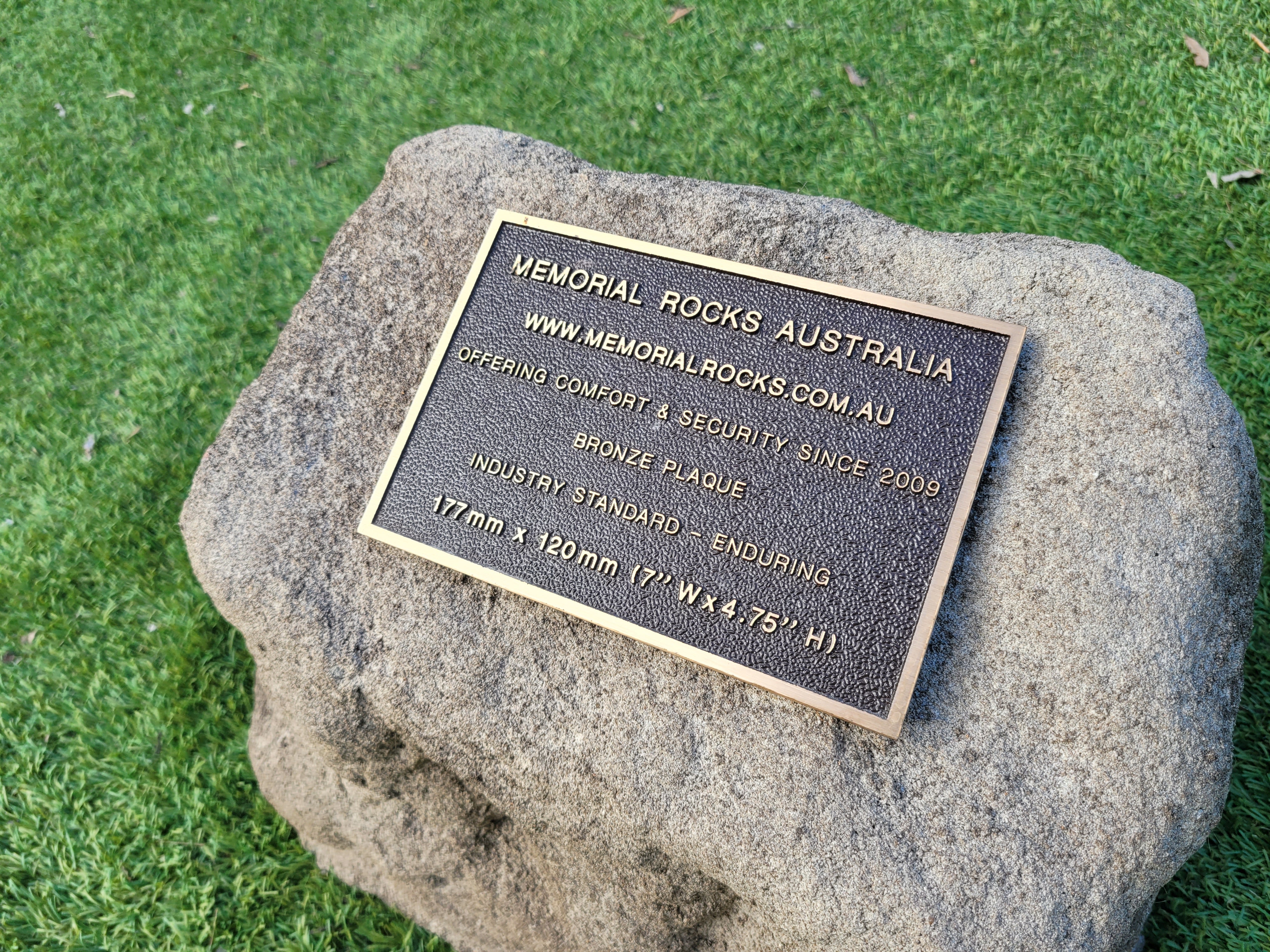 Memorial Rock Urn 1900  Large Natural Riversand