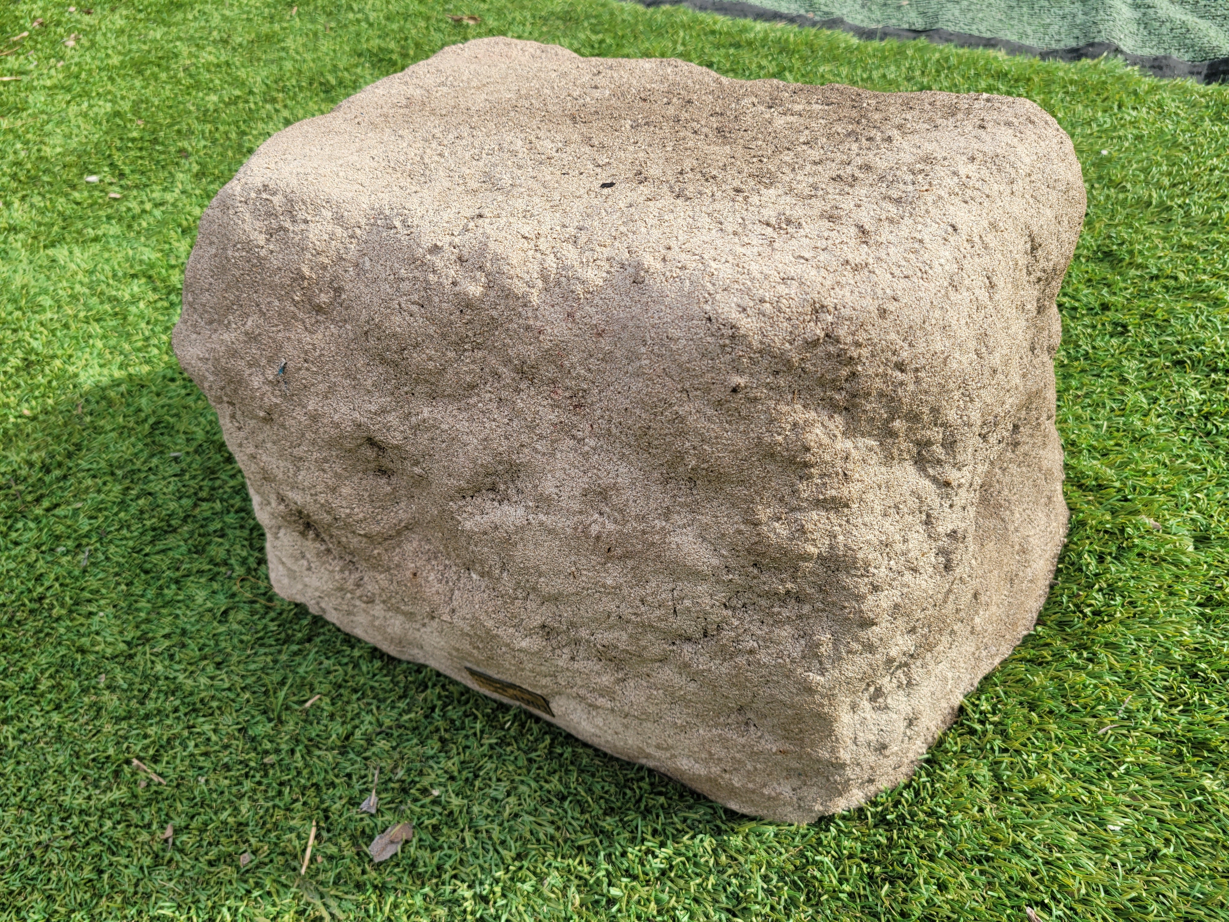 Memorial Rock Urn 1903 Large Double Natural Riversand