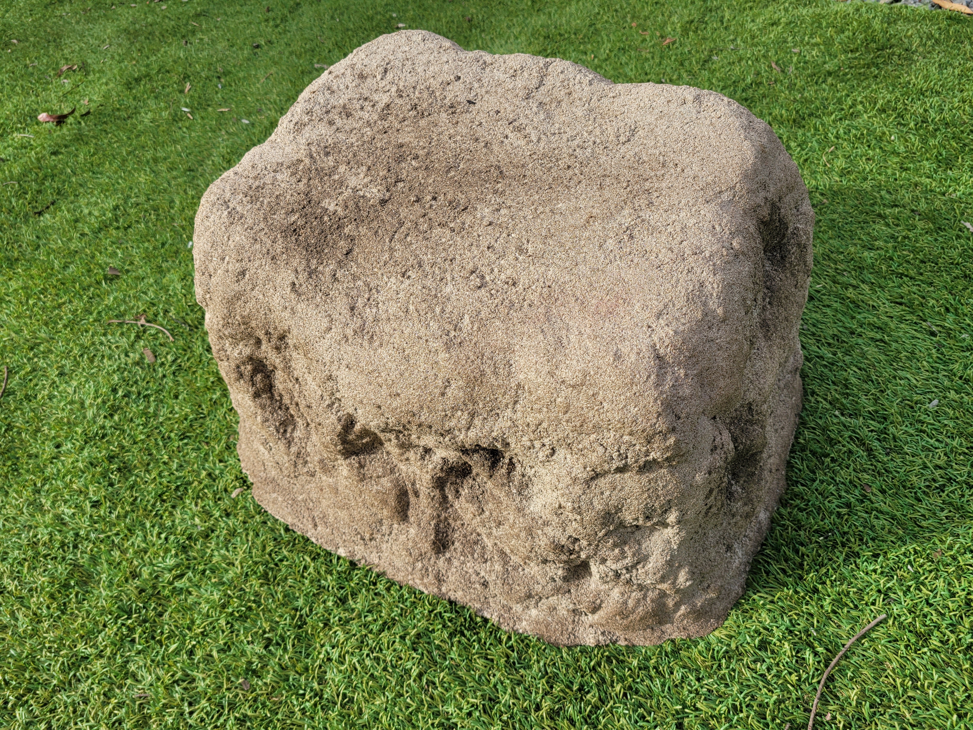 Memorial Rock Urn 1903 Large Double Natural Riversand