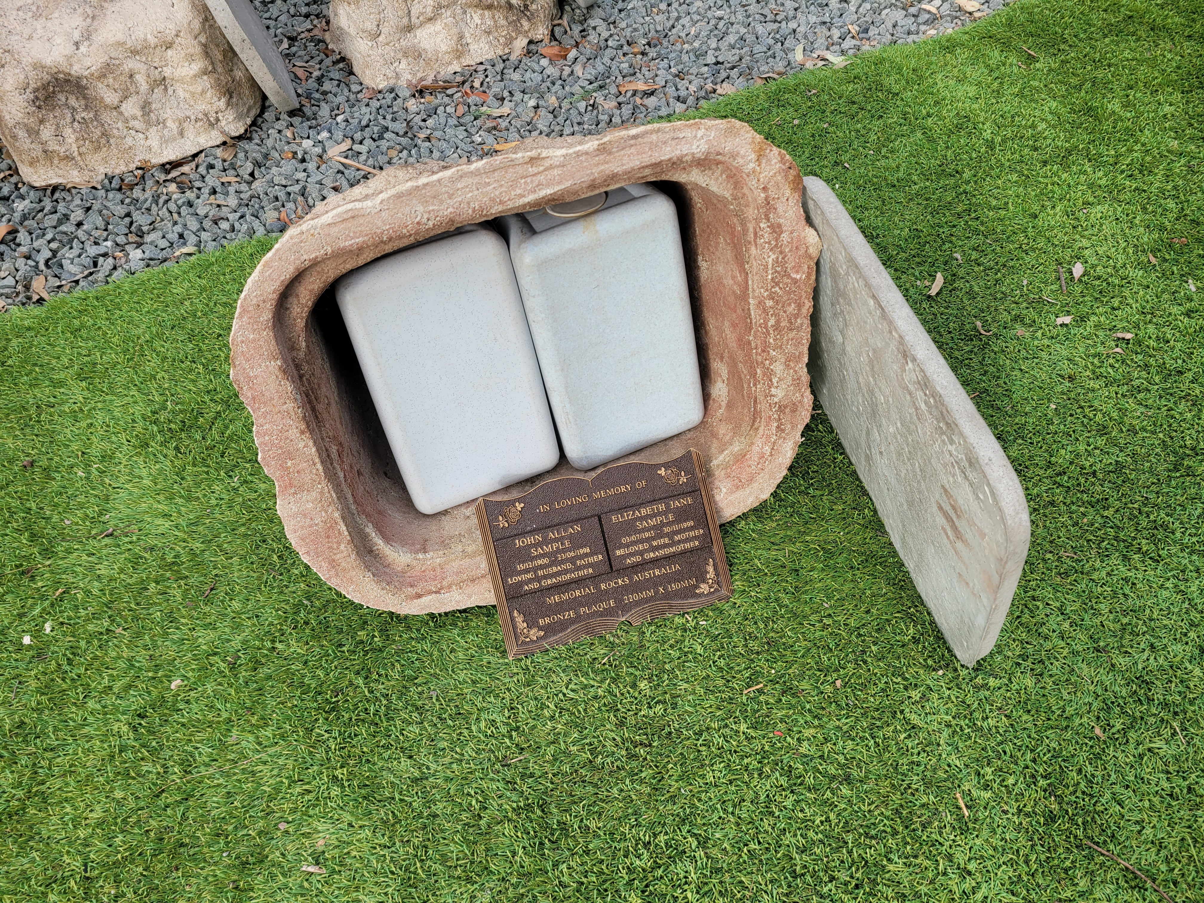 Memorial Rock Urn 1904 Large Double Natural Riversand