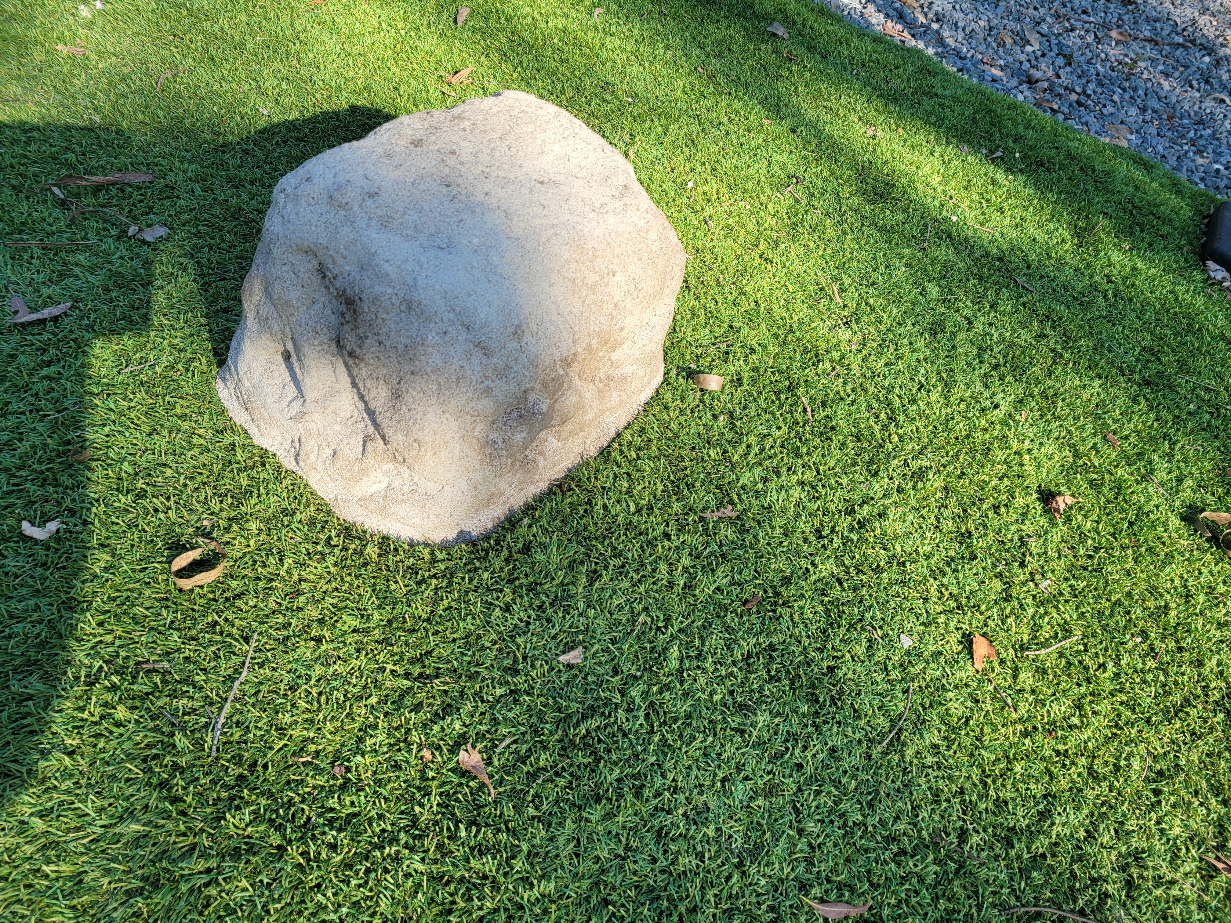 Memorial Rock Urn 1906 Regular Natural Riversand