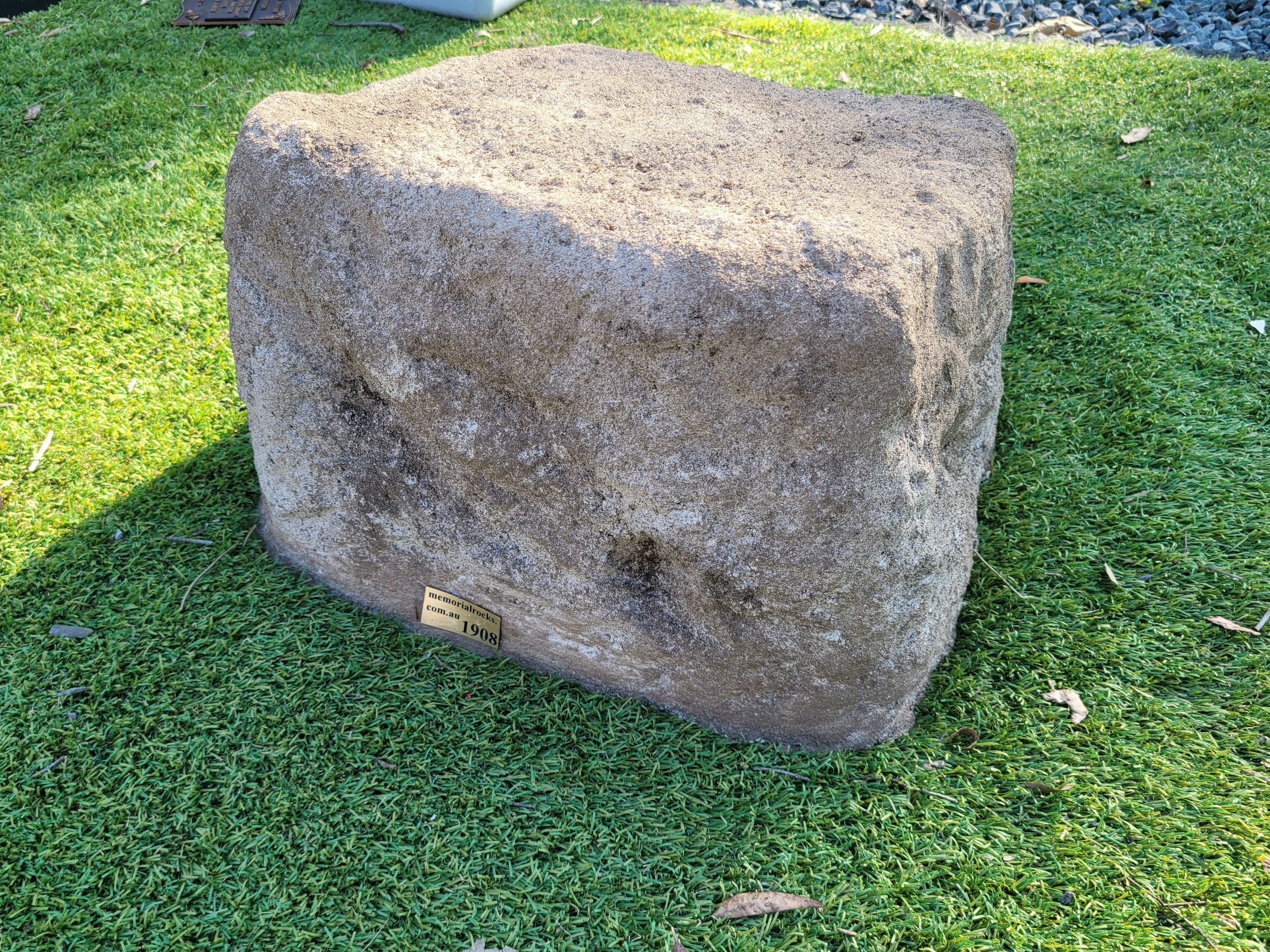 Memorial Rock Urn 1908 Large Double Natural Riversand
