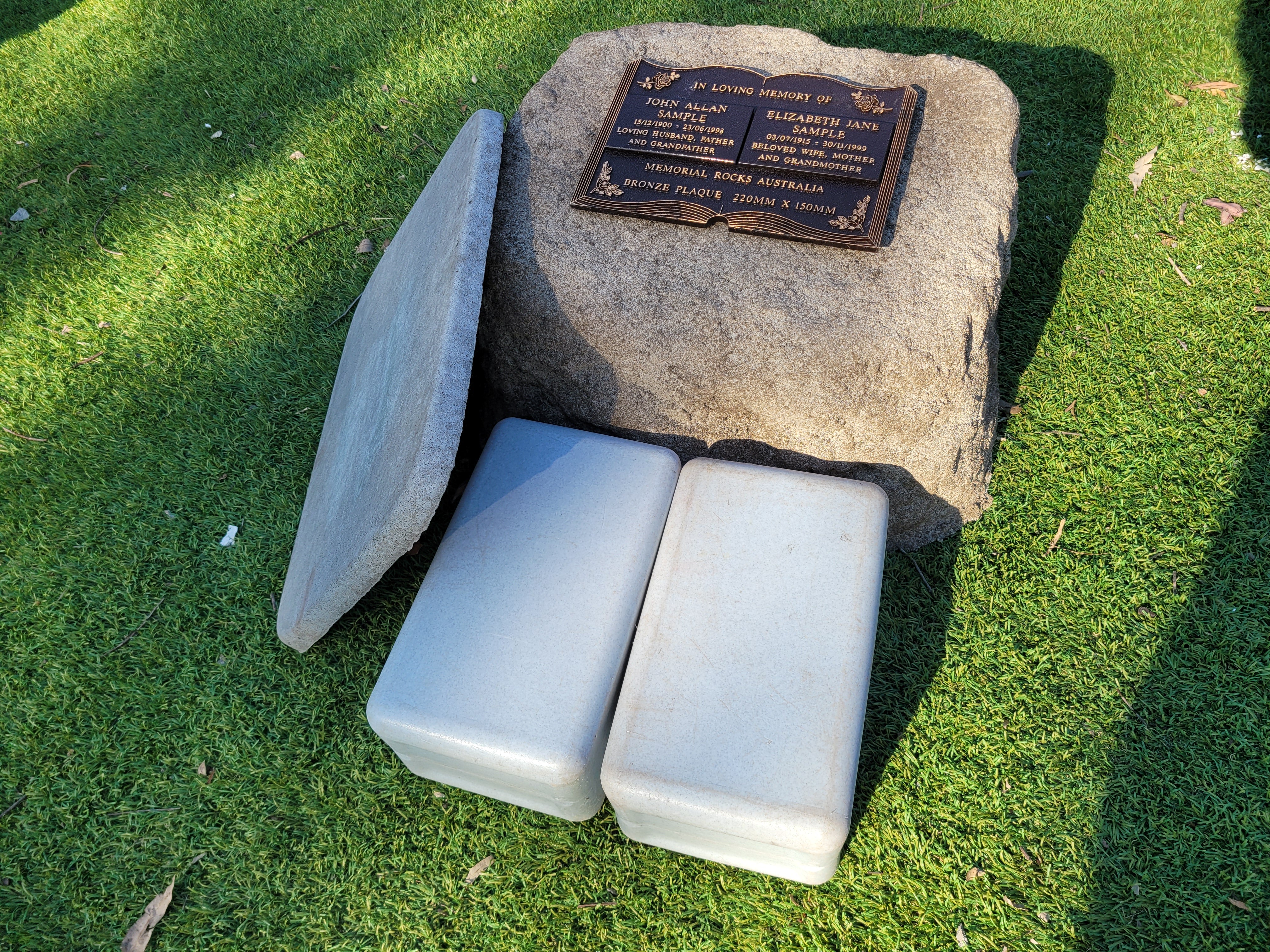 Memorial Rock Urn 1908 Large Double Natural Riversand