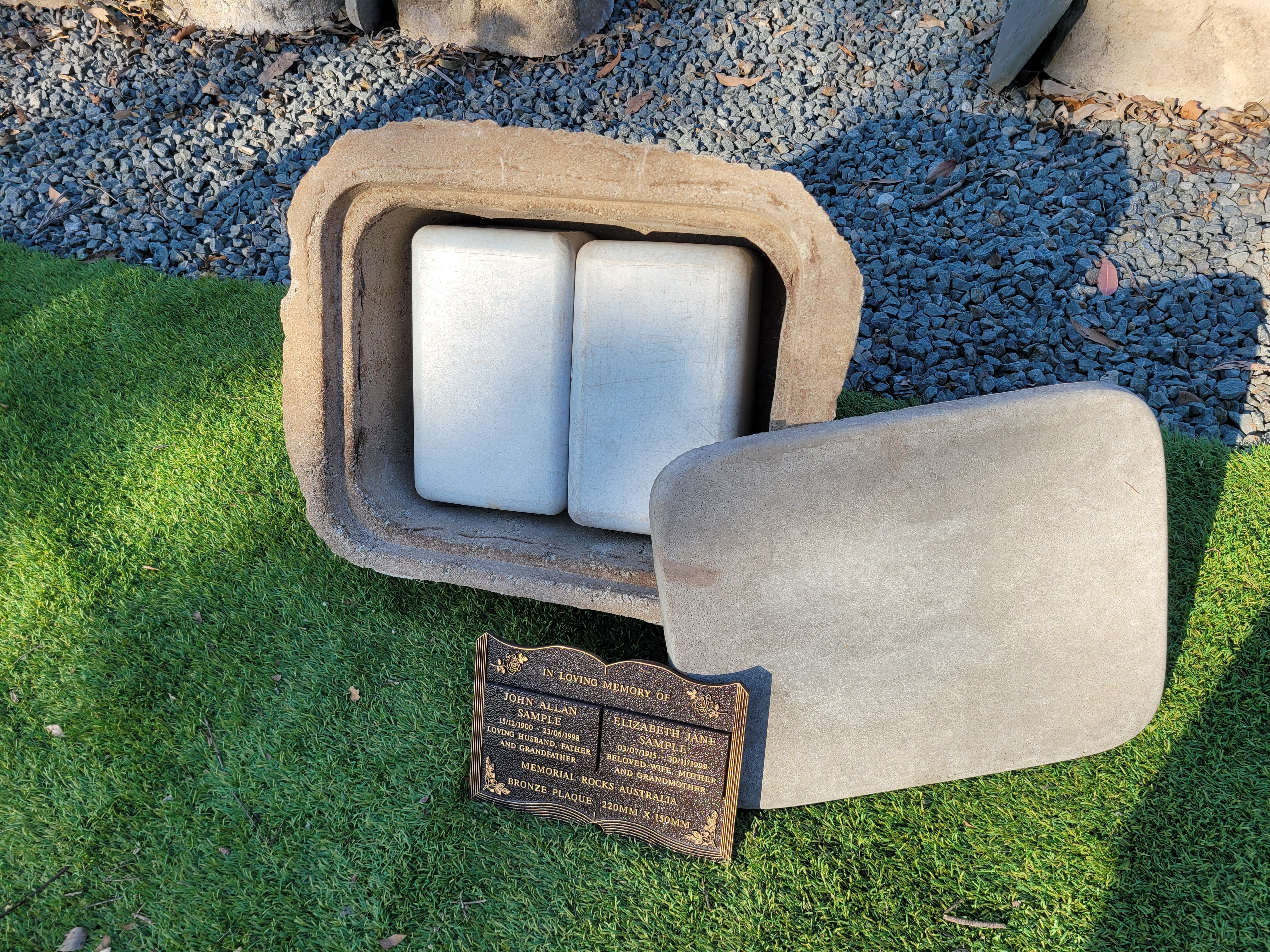 Memorial Rock Urn 1909 Large Double Natural Riversand