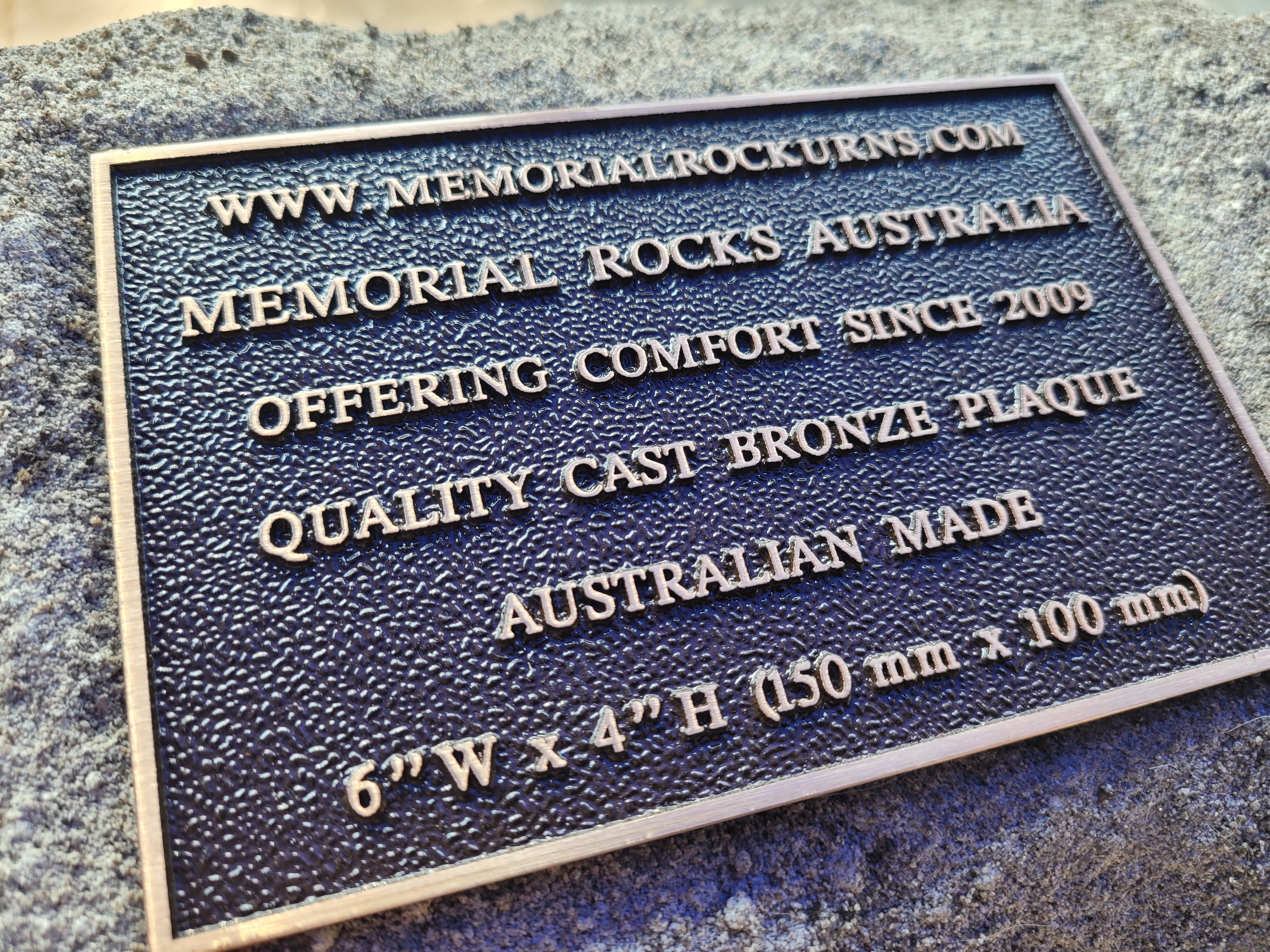 Memorial Rock Urn 1914 Regular Natural Riversand