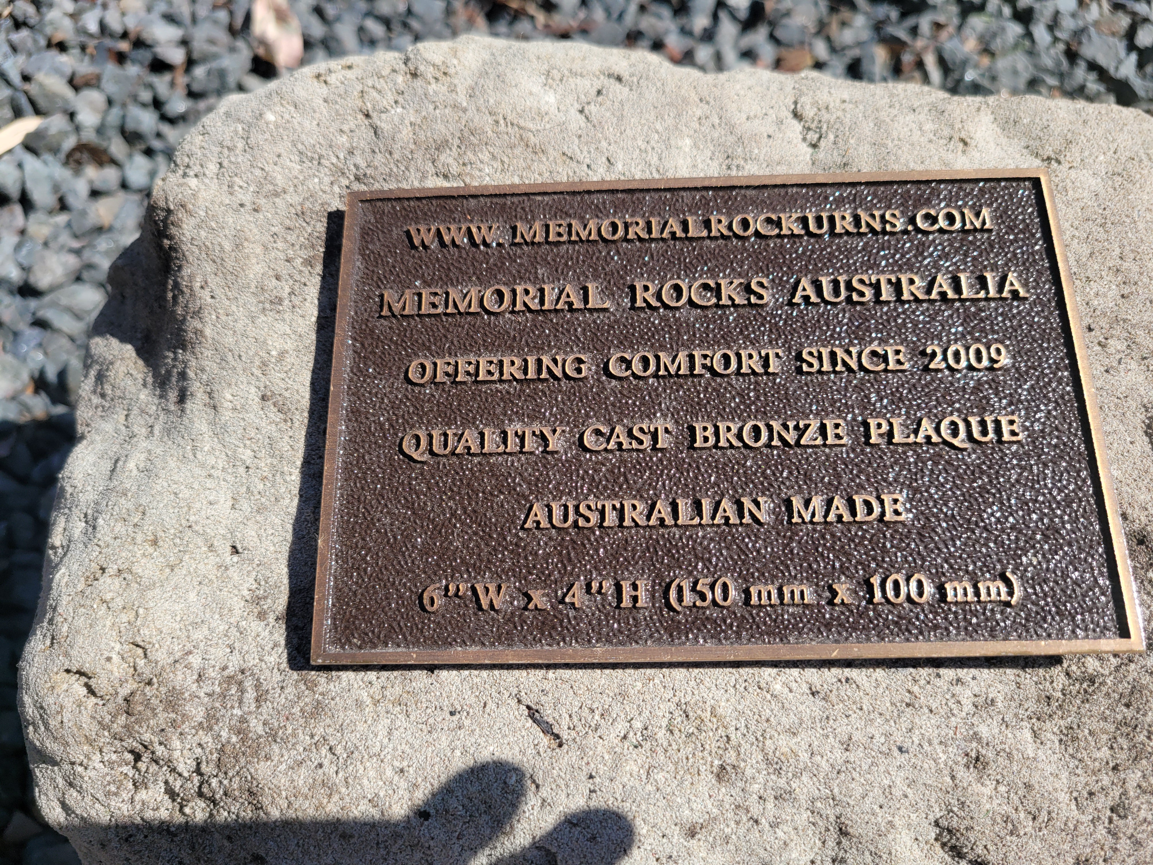 Memorial Rock Urn 2041 Regular Natural Riversand