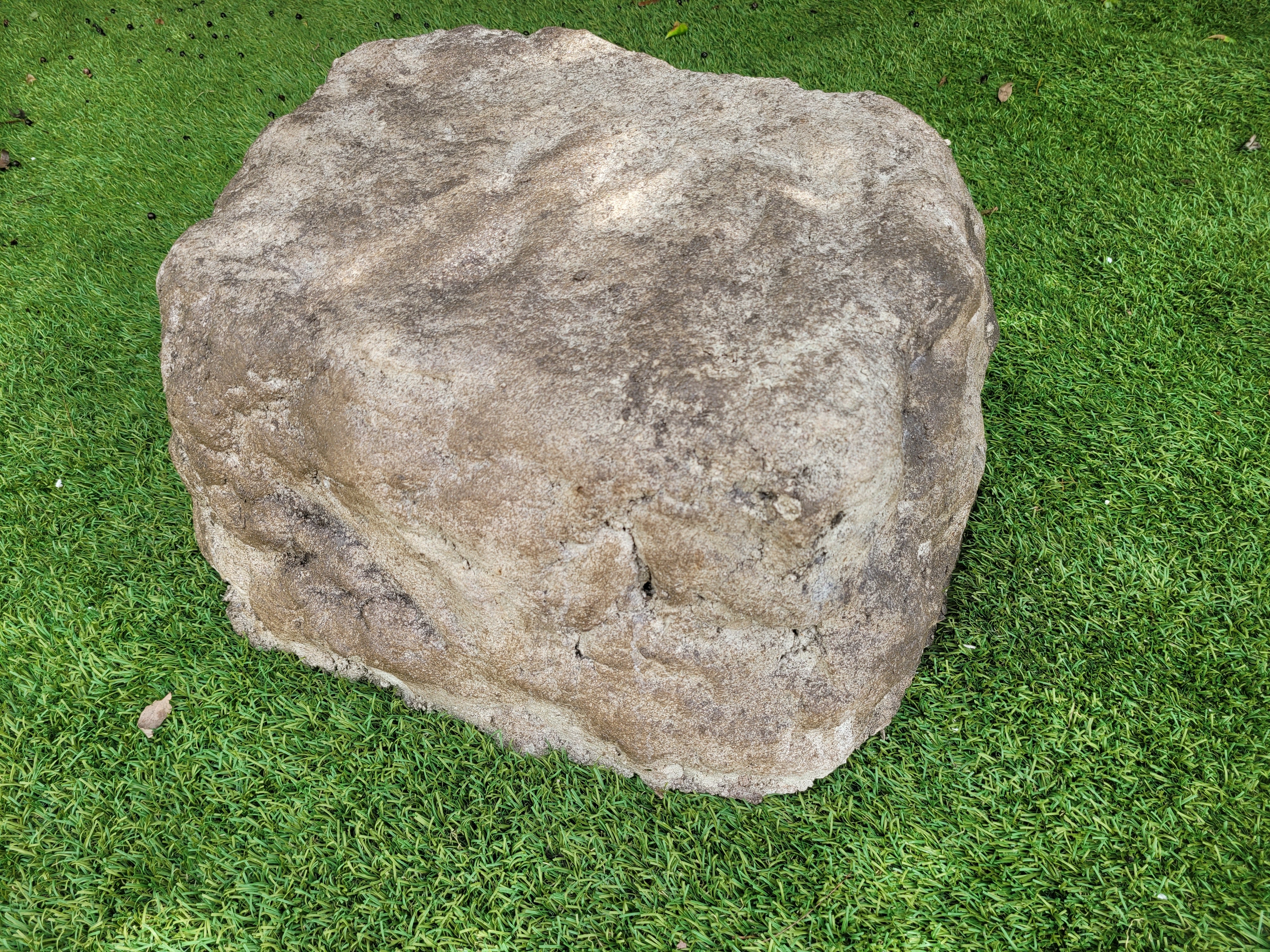 Memorial Rock Urn 2042 Large Double Natural Riversand