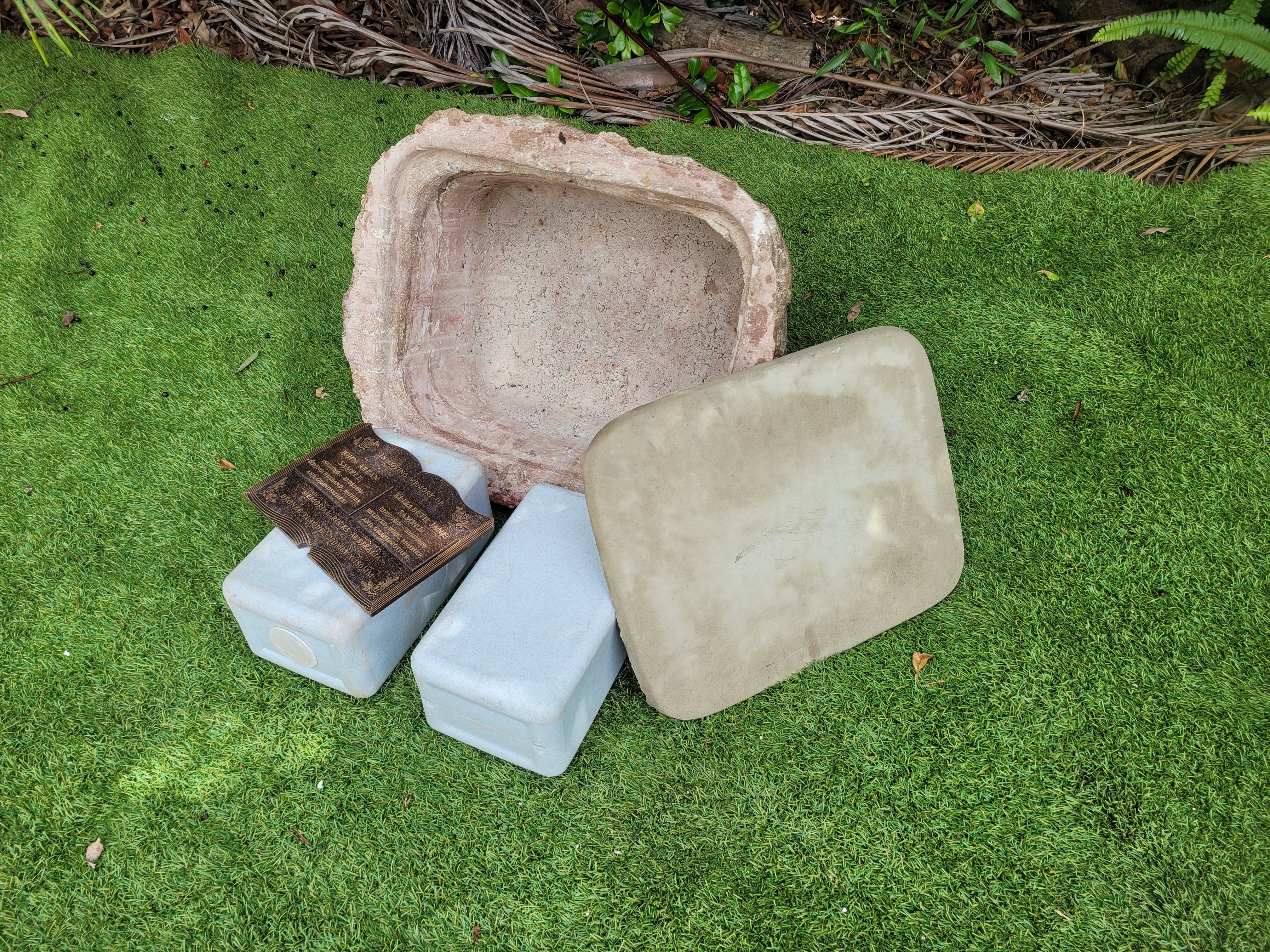 Memorial Rock Urn 2042 Large Double Natural Riversand