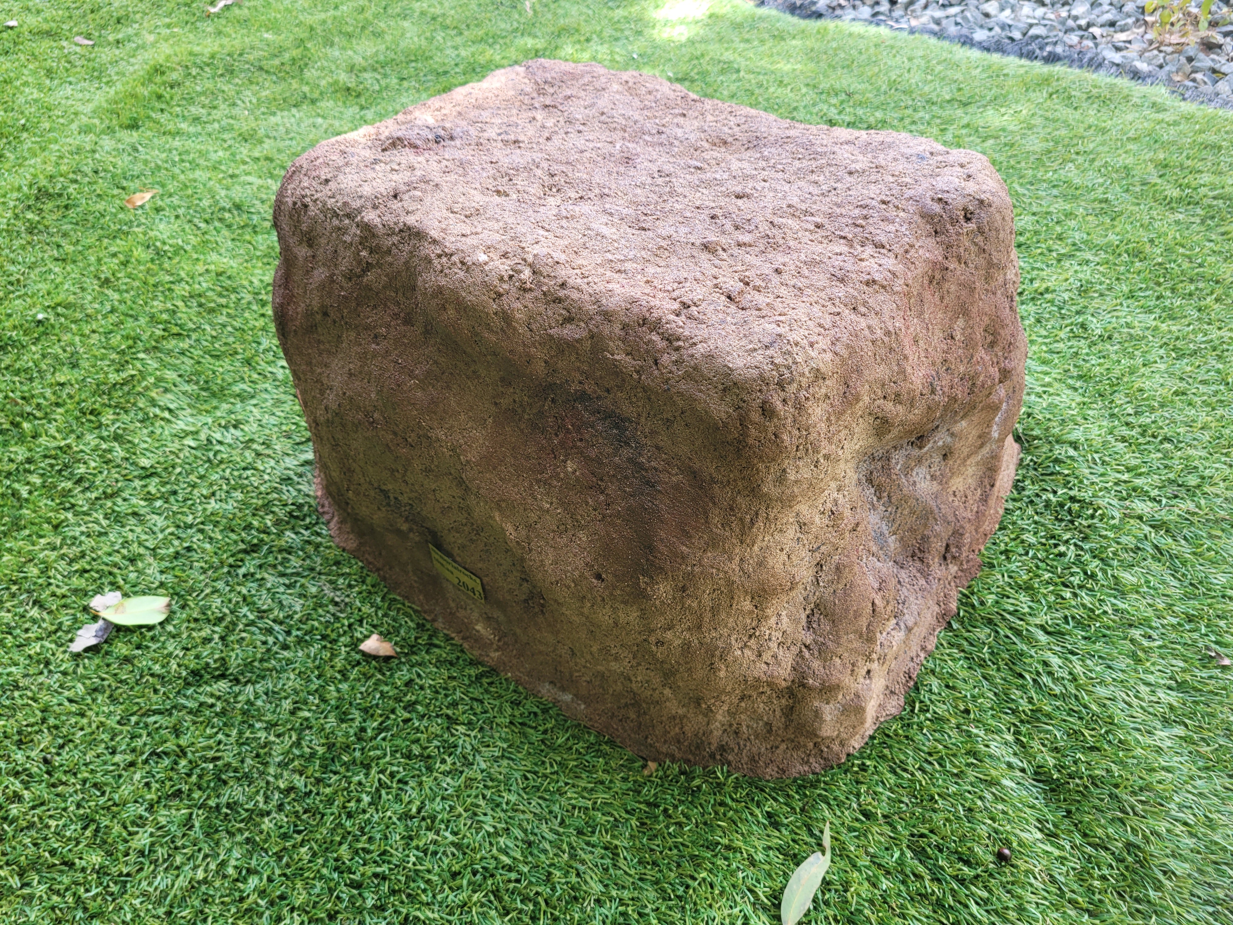 Memorial Rock Urn 2043 Large Double Brown