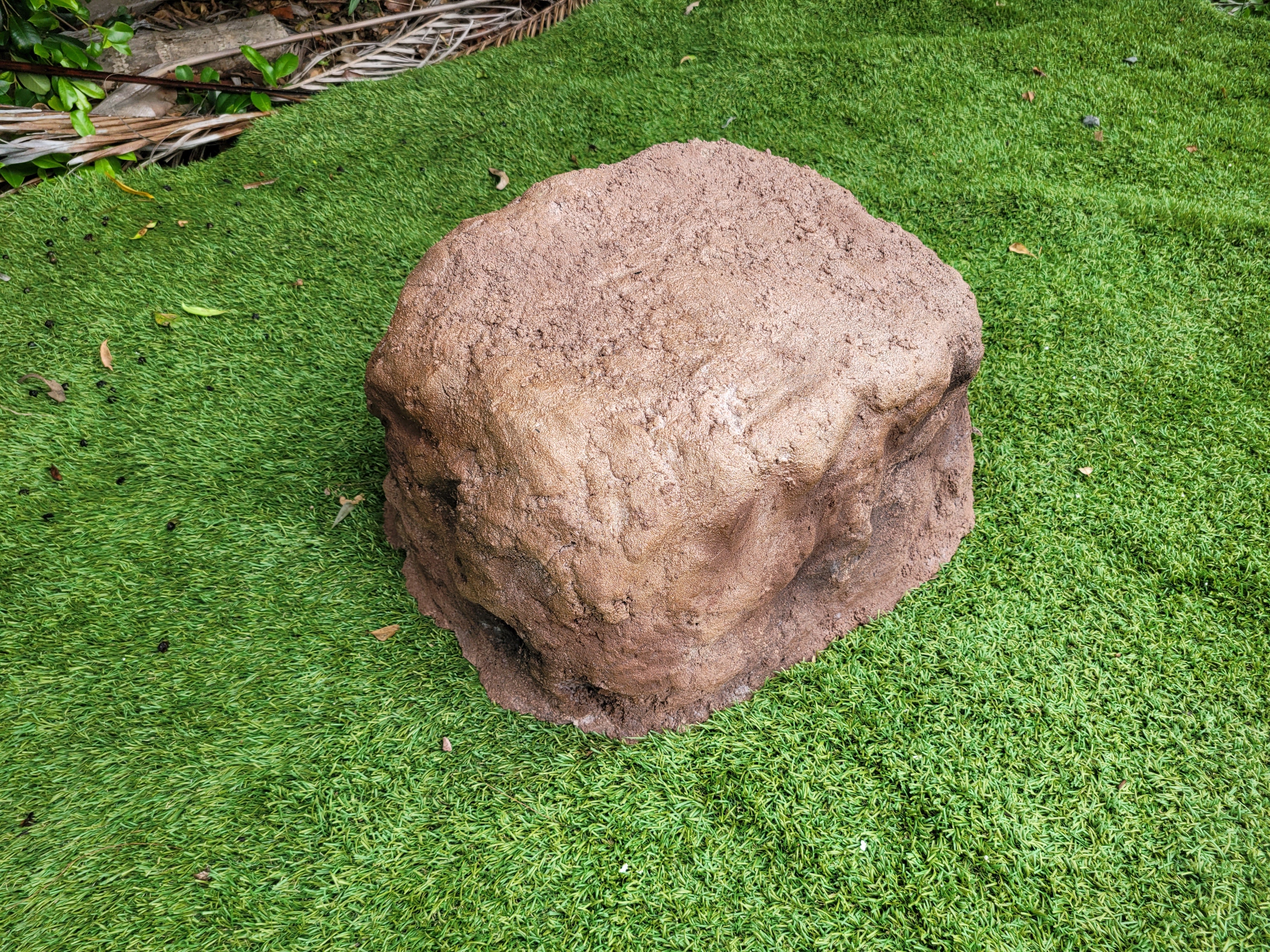Memorial Rock Urn 2044 Large Double Brown