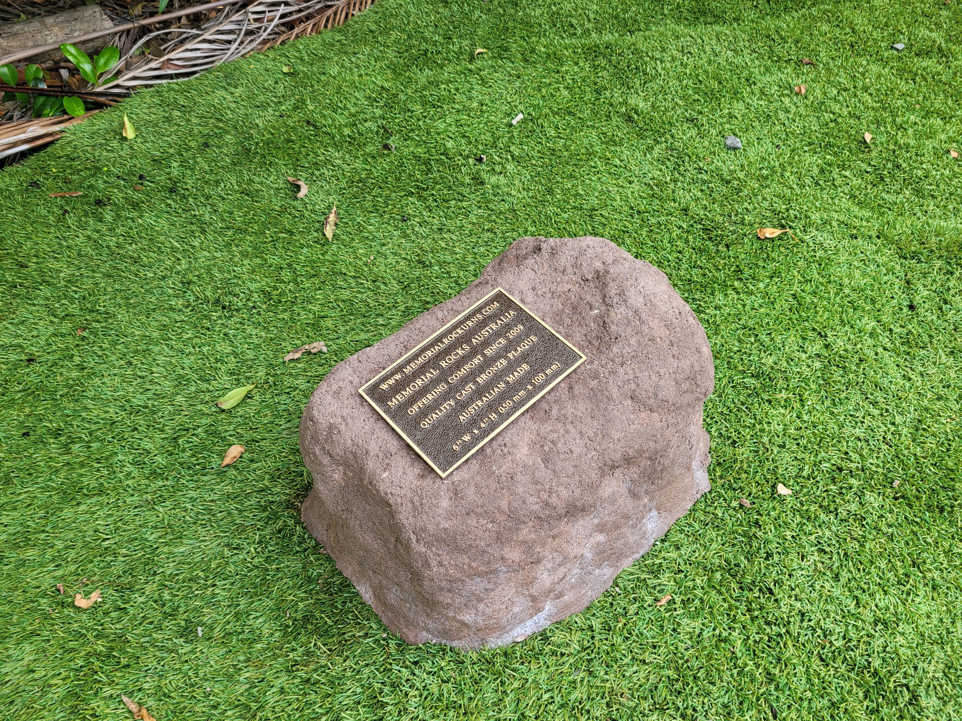 Large Memorial Rocks Rock urn – Memorial Rocks Australia