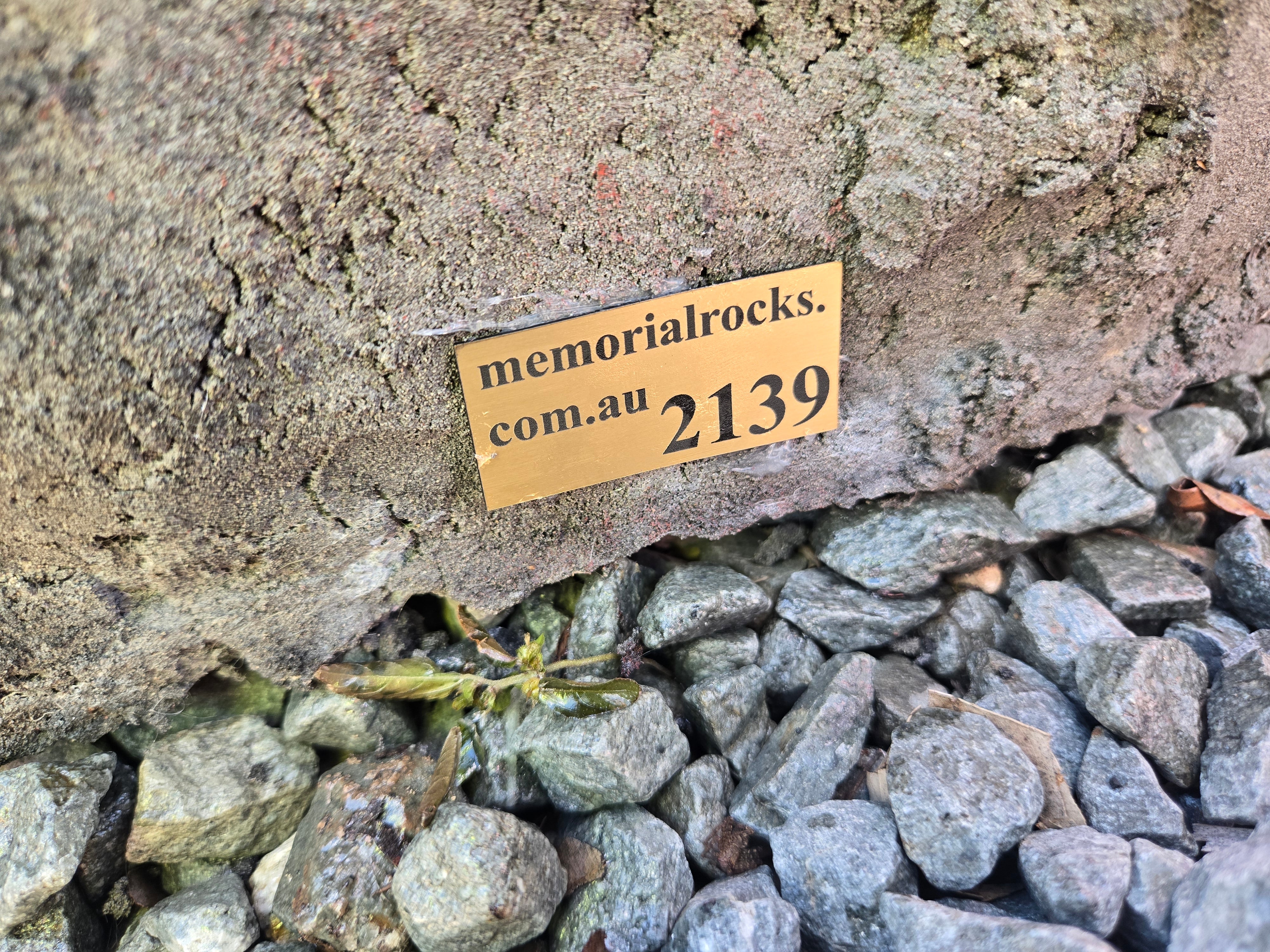 Memorial Rock Urn 2139 Large Double Black