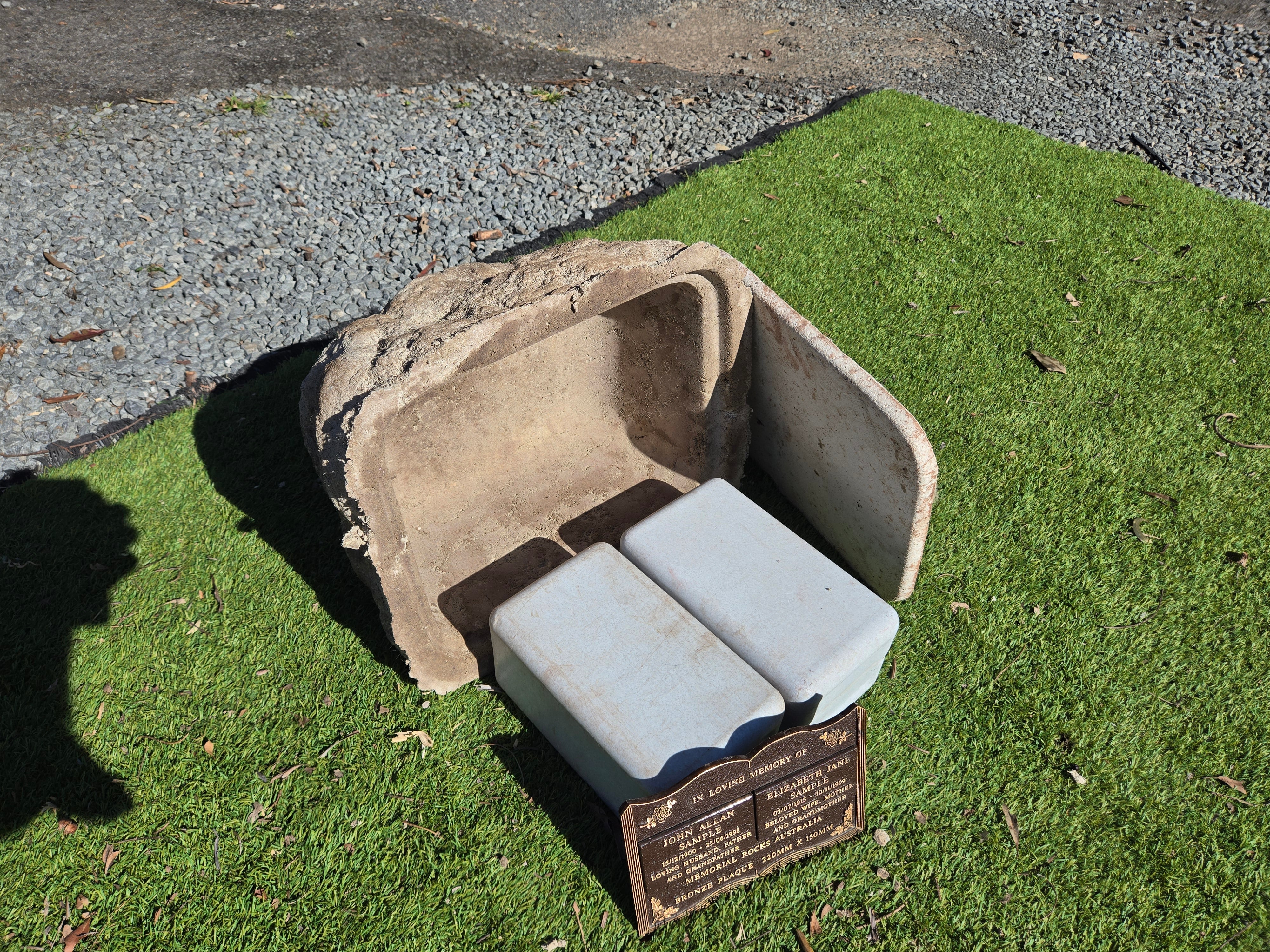 Memorial Rock Urn 2168 Large Double Natural Riversand