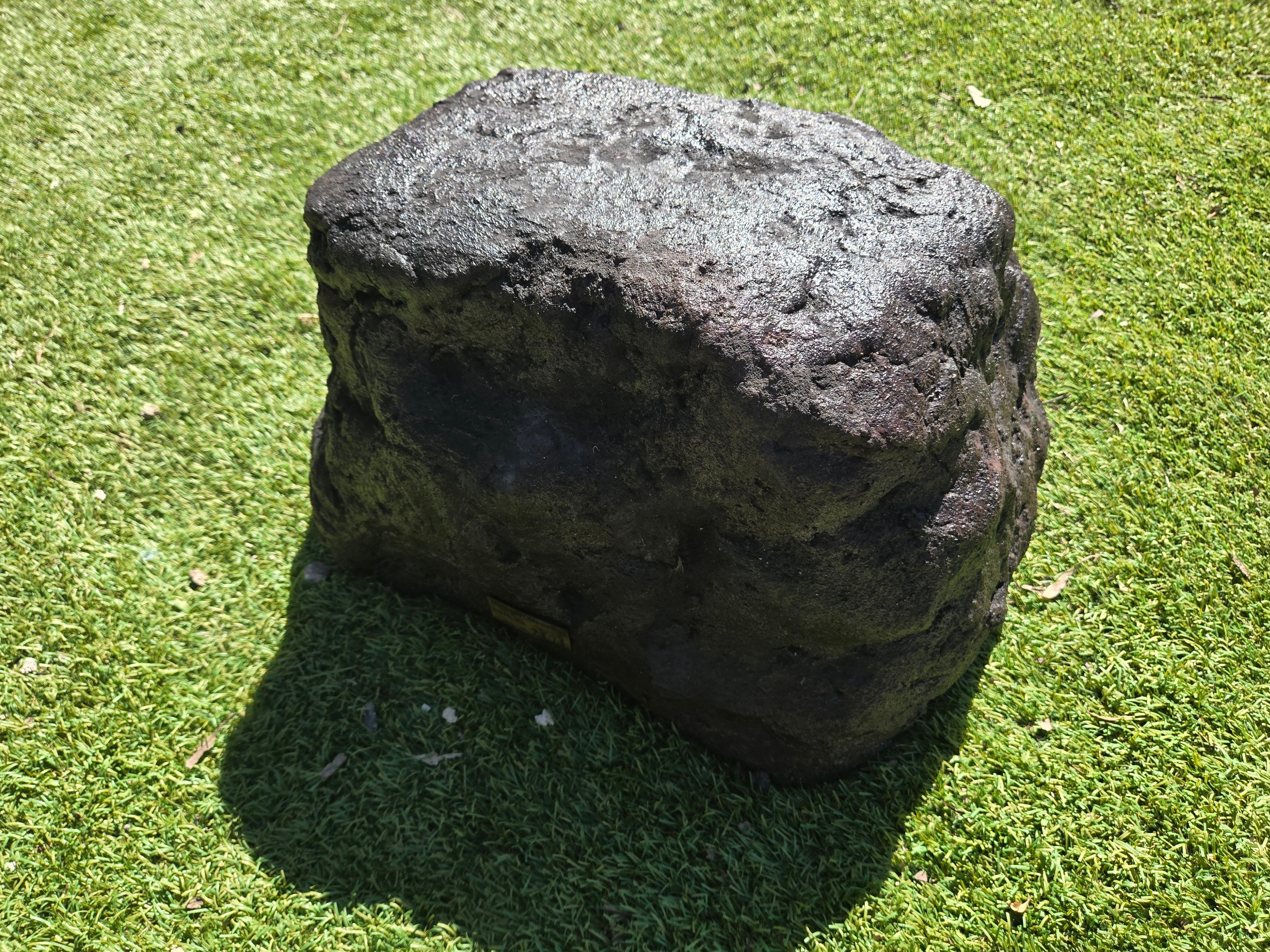 Memorial Rock Urn 2171 Large Black