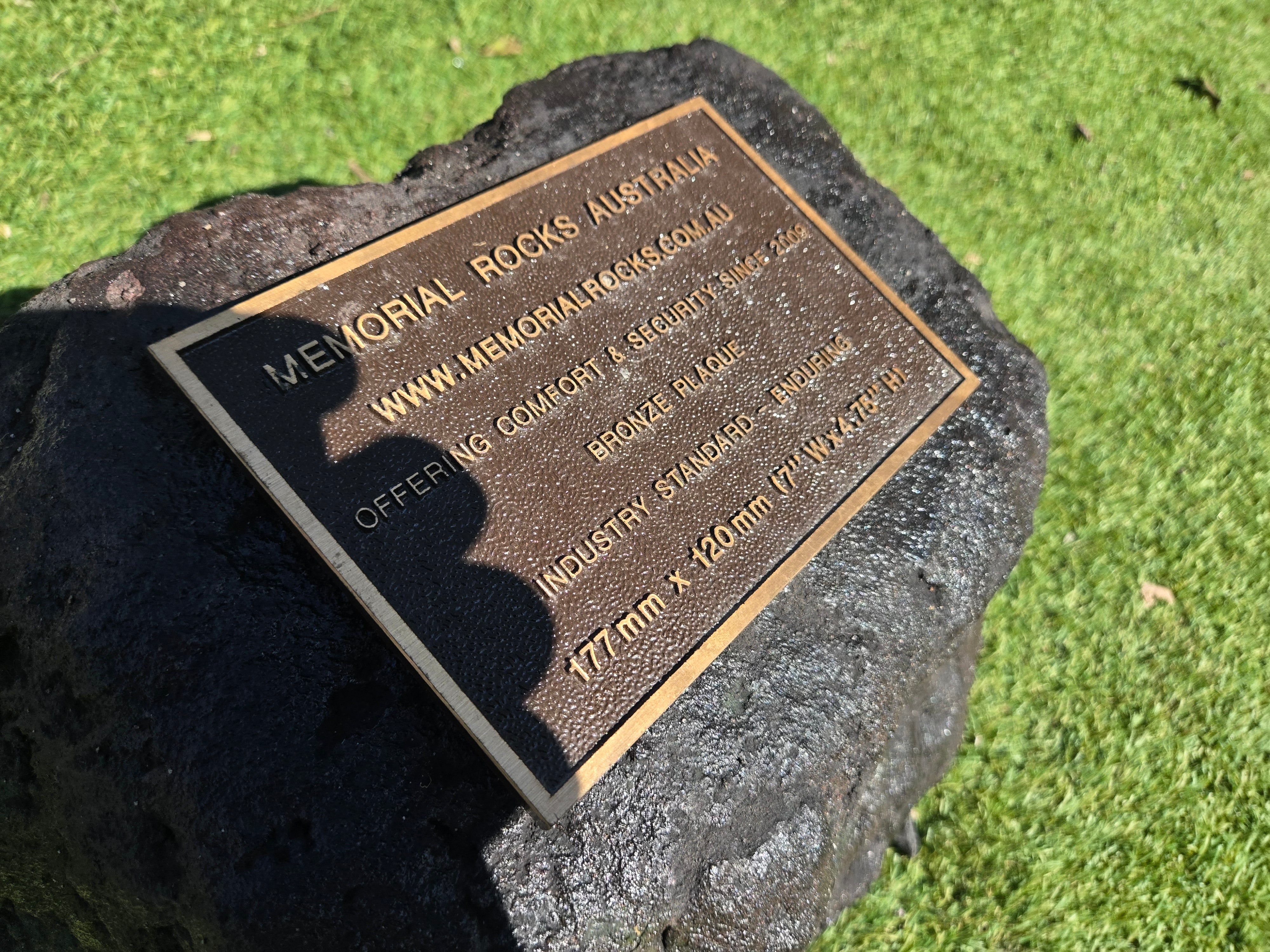 Memorial Rock Urn 2171 Large Black