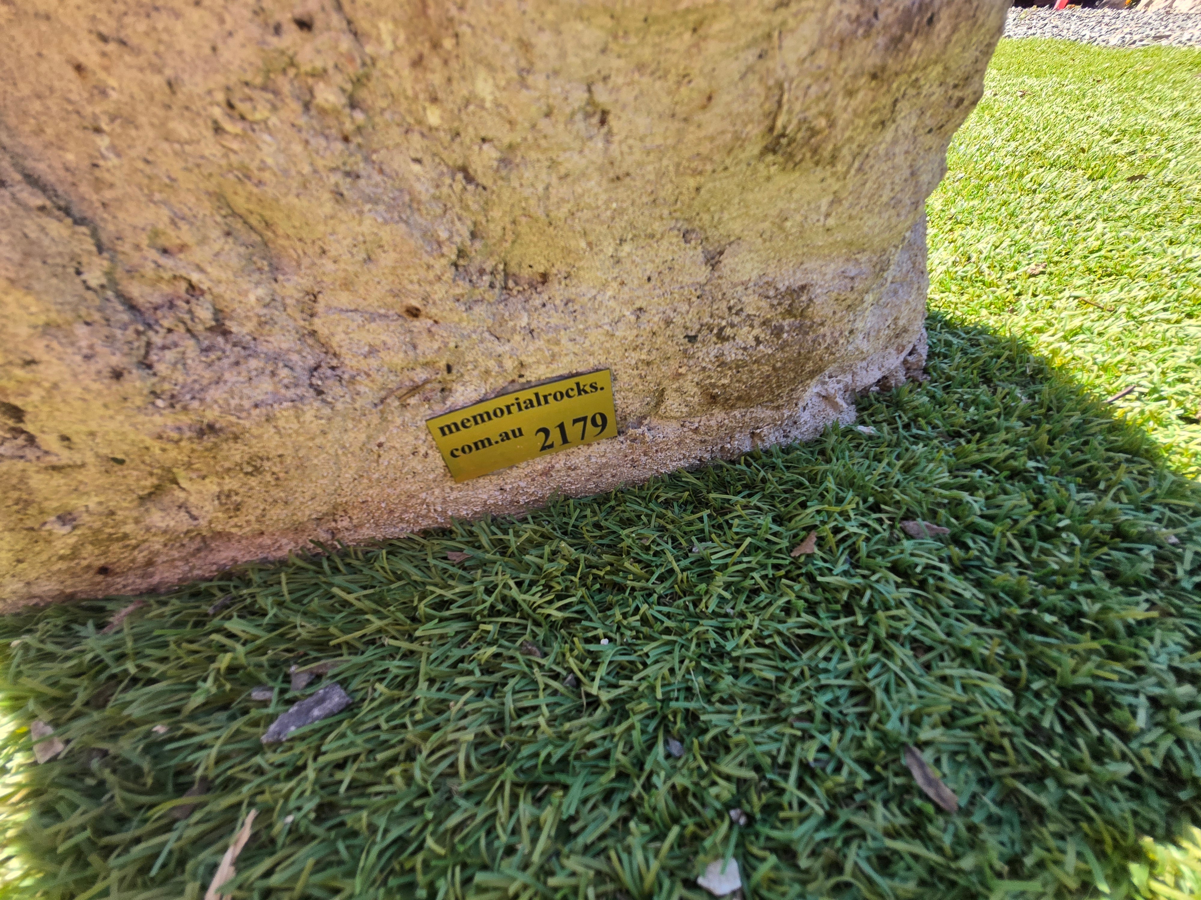 Memorial Rock Urn  2179 Regular Natural Riversand