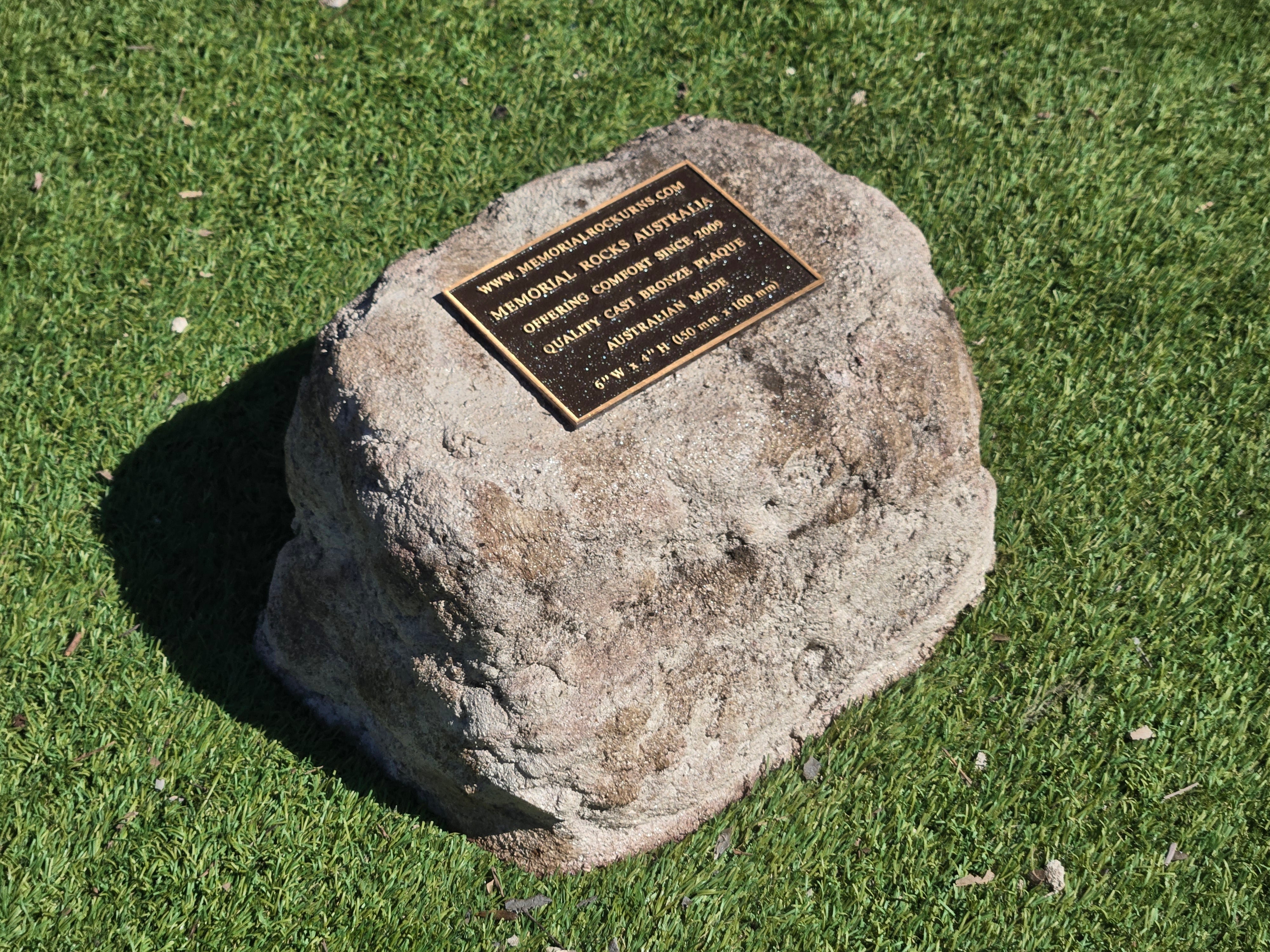 Memorial Rock Urn  2179 Regular Natural Riversand