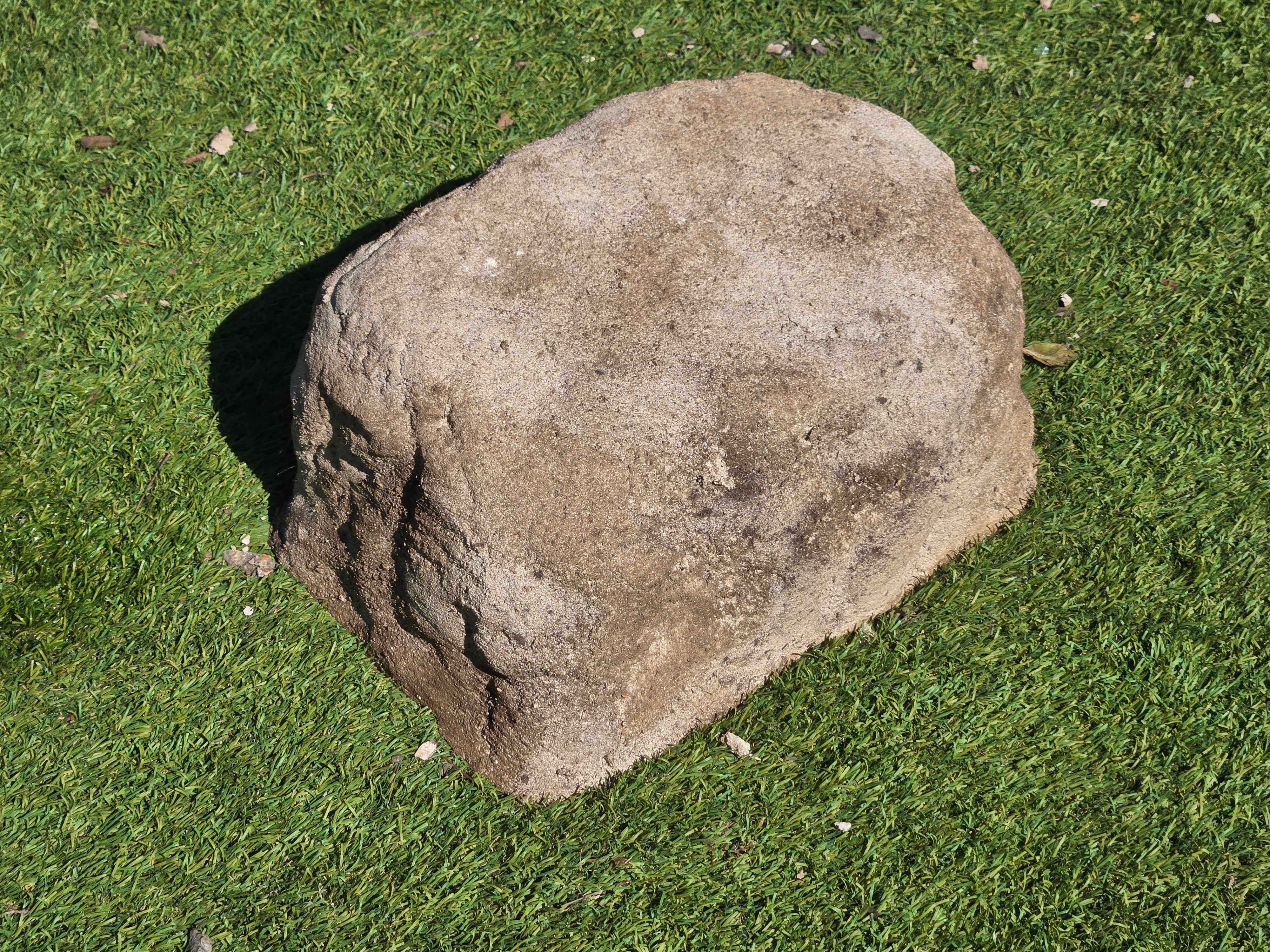 Memorial Rock Urn  2181 Regular Natural Riversand