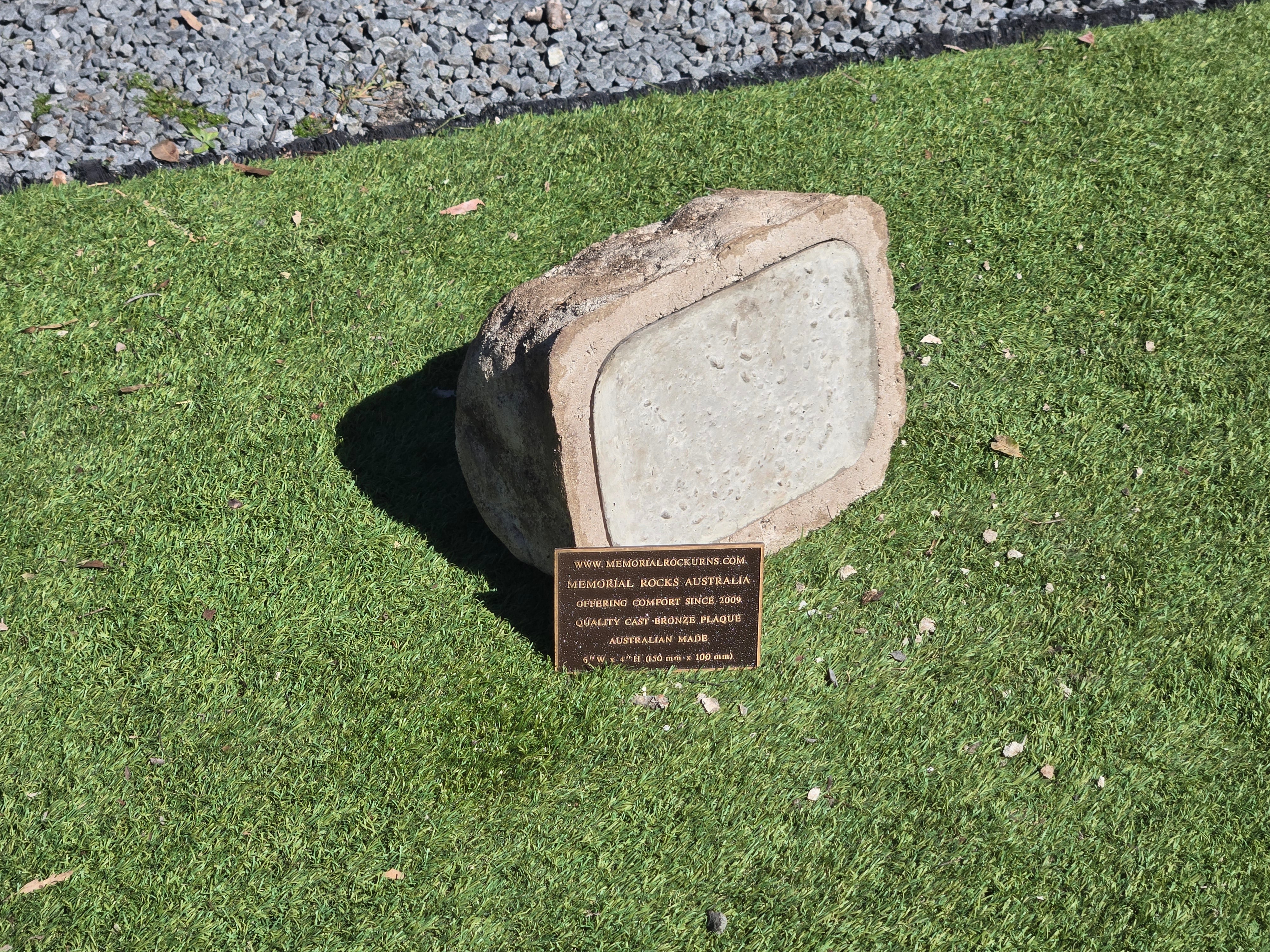 Memorial Rock Urn  2181 Regular Natural Riversand