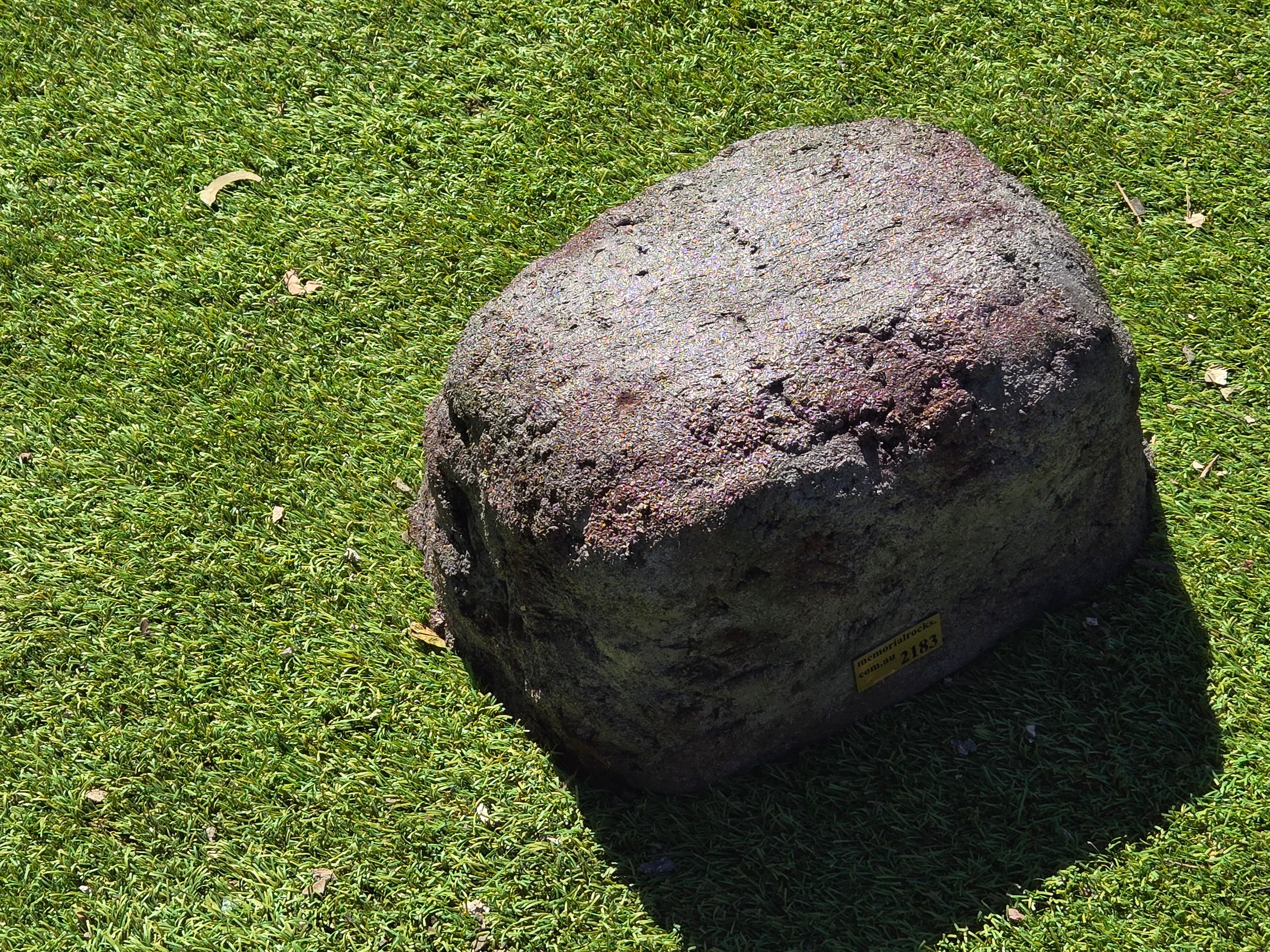 Memorial Rock Urn  2183 Regular Black