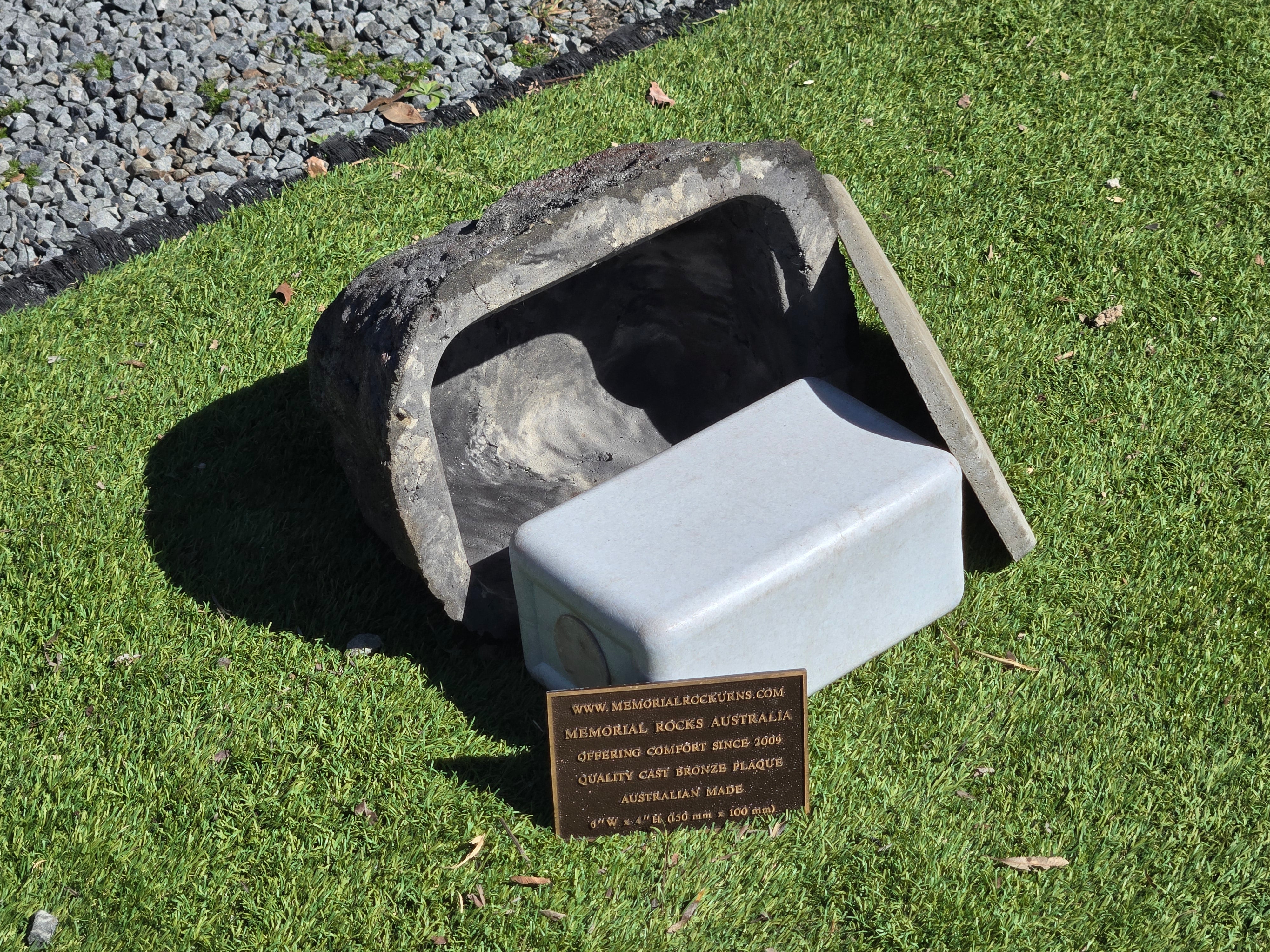 Memorial Rock Urn  2184 Regular Black