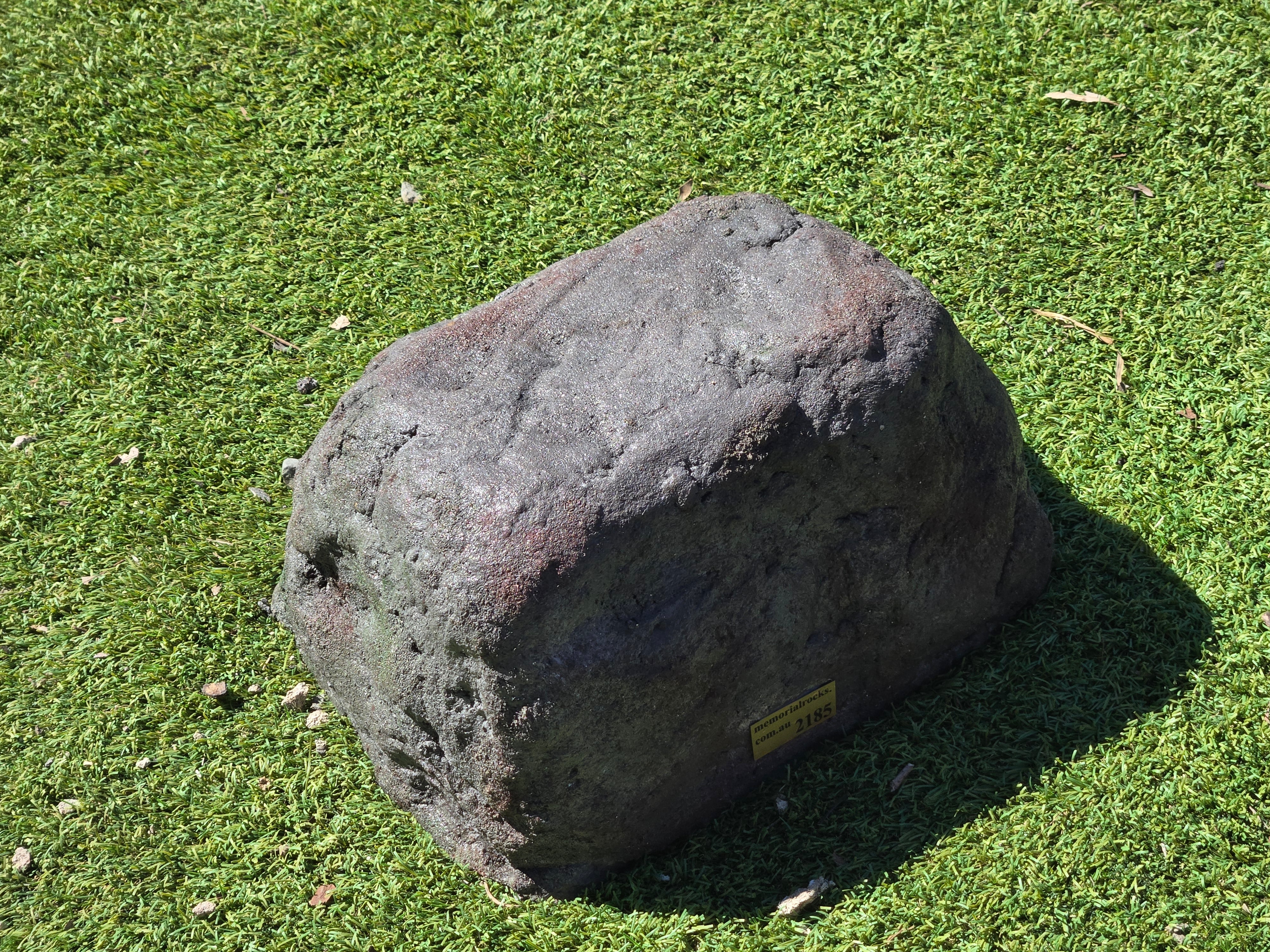 Memorial Rock Urn  2185 Regular Black