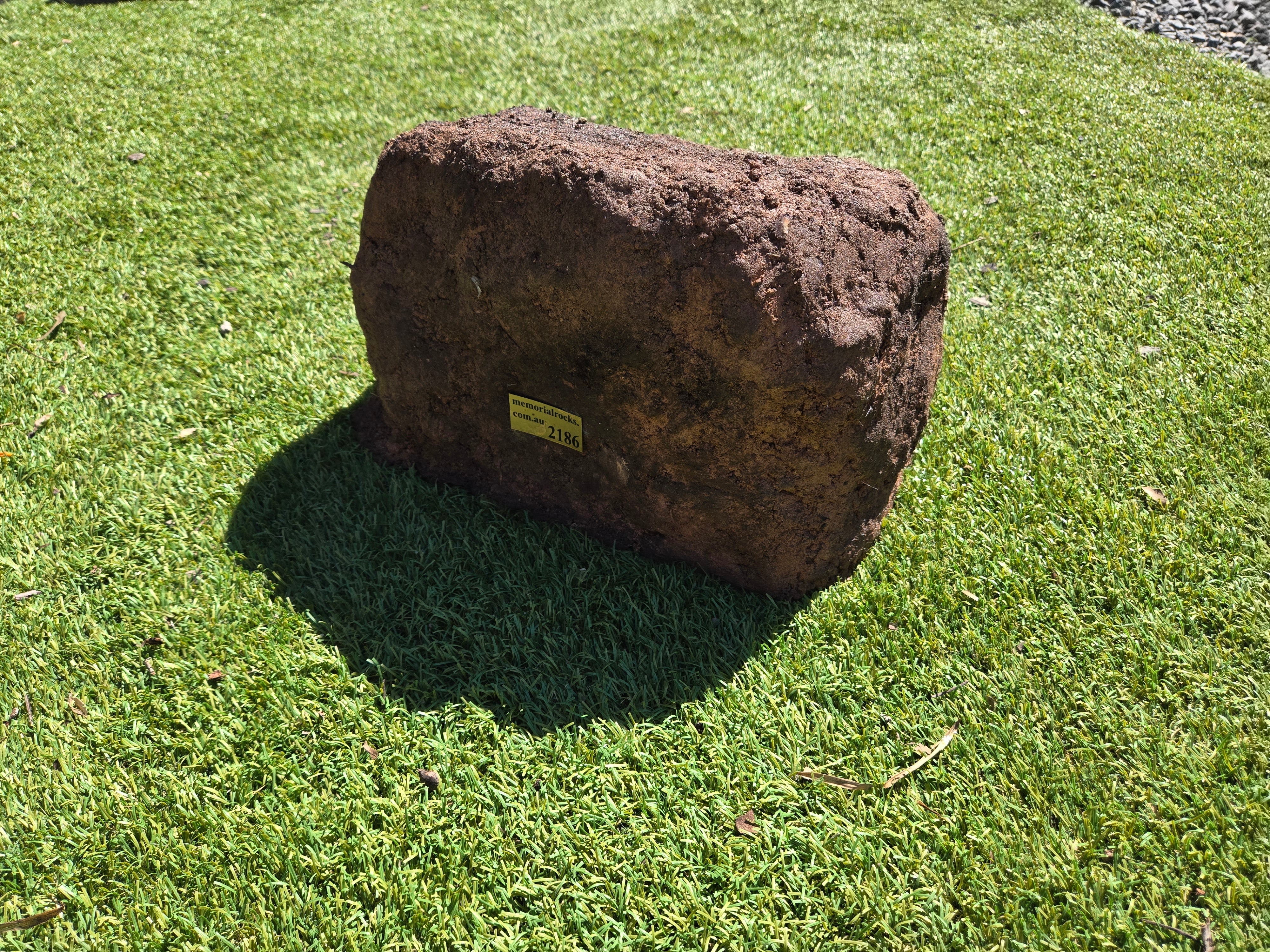 Memorial Rock Urn  2186 Regular Brown