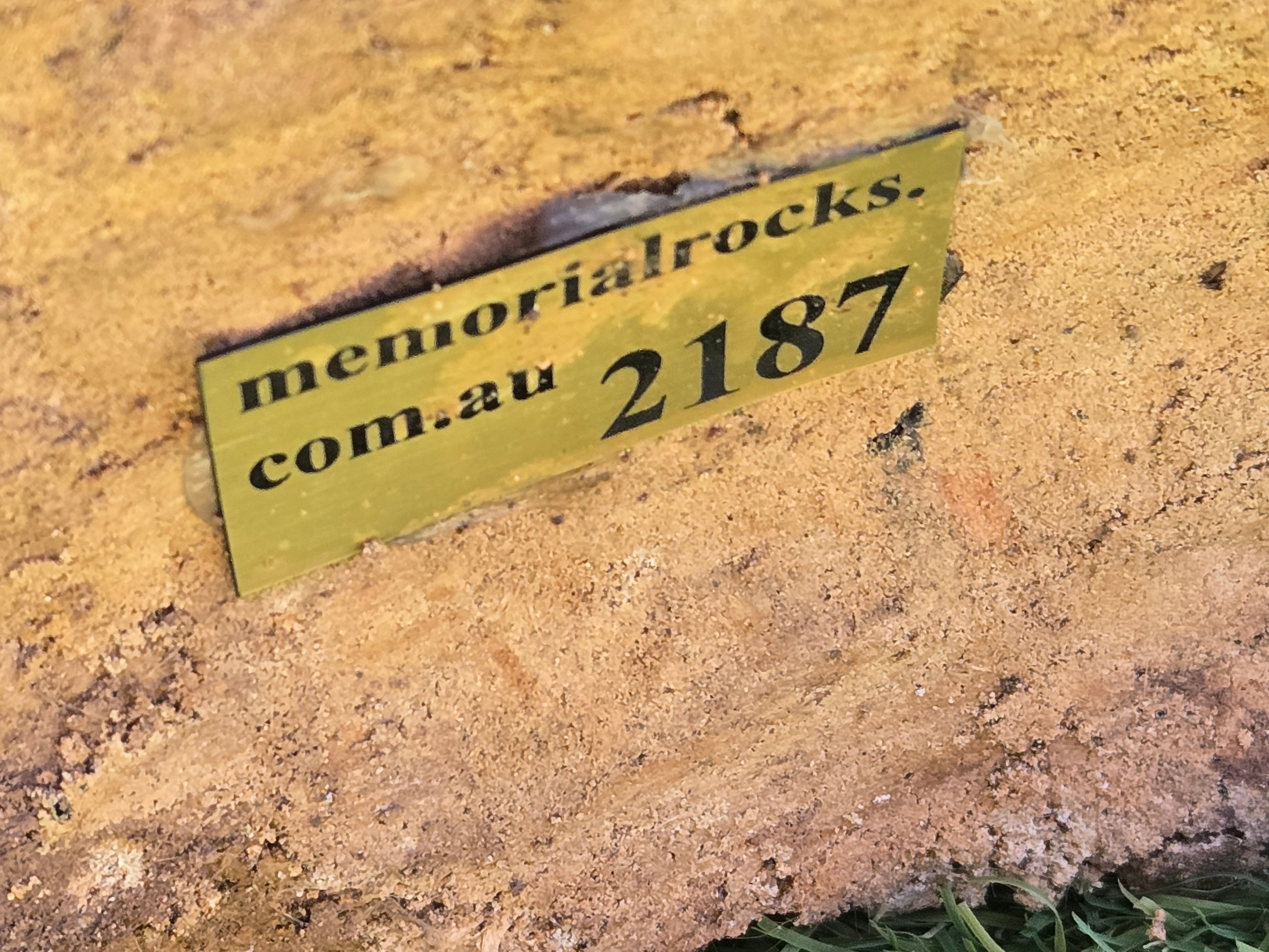 Memorial Rock Urn  2187 Regular Sandstone
