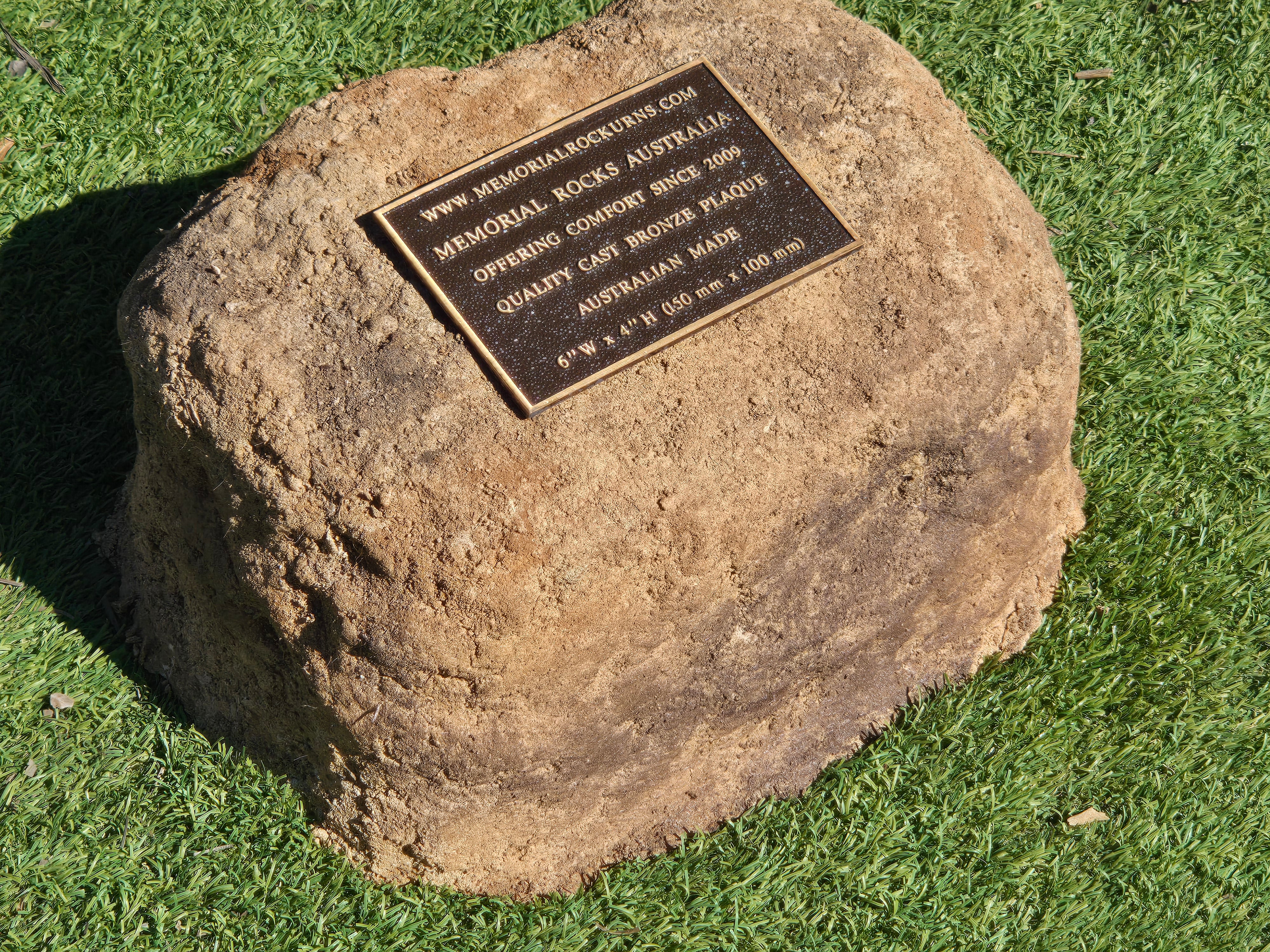 Memorial Rock Urn  2187 Regular Sandstone