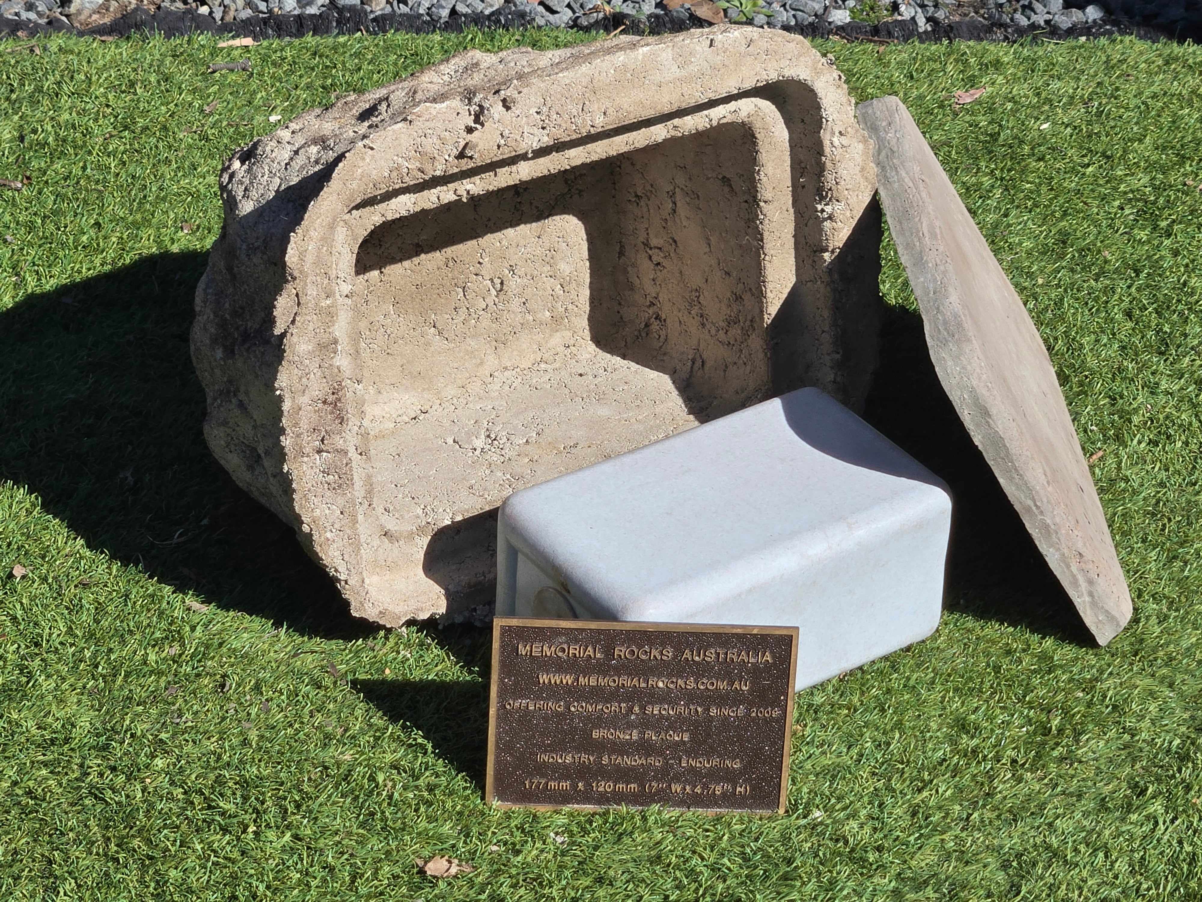 Memorial Rock Urn 2191 Large Natural Riversand