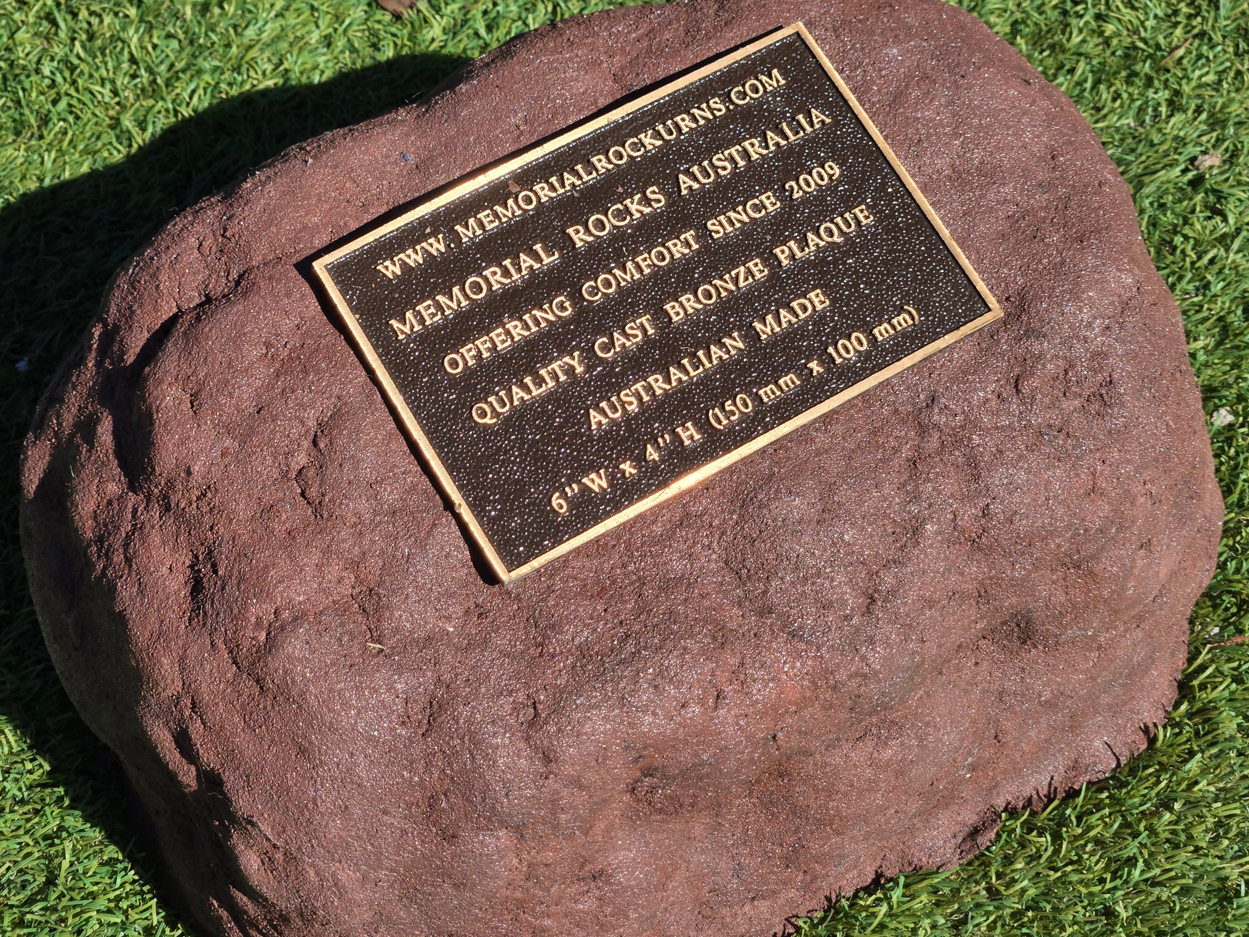 Memorial Rock Urn  2194 Regular Brown