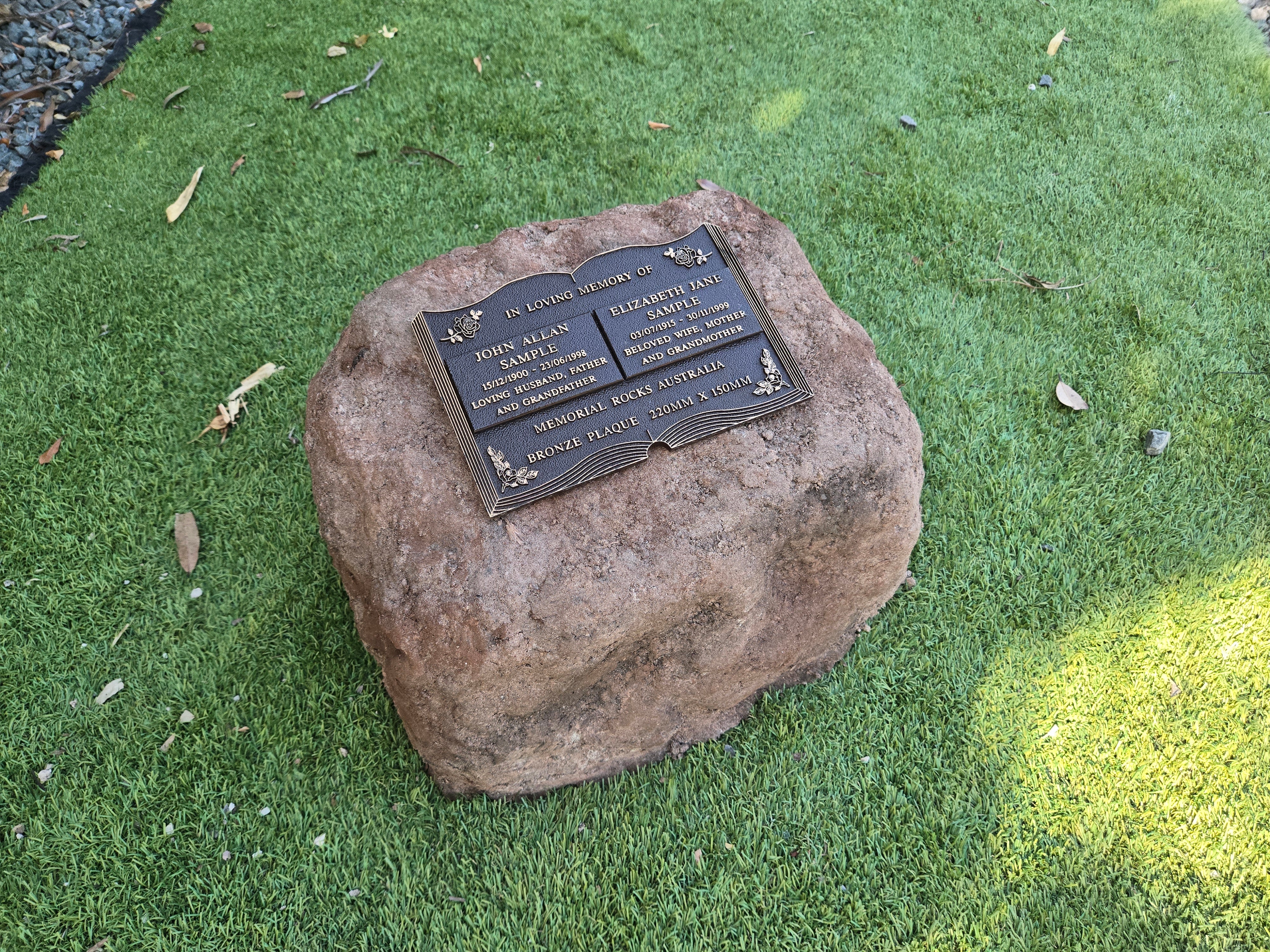 Memorial Rock Urn 2201 Large Double Brown