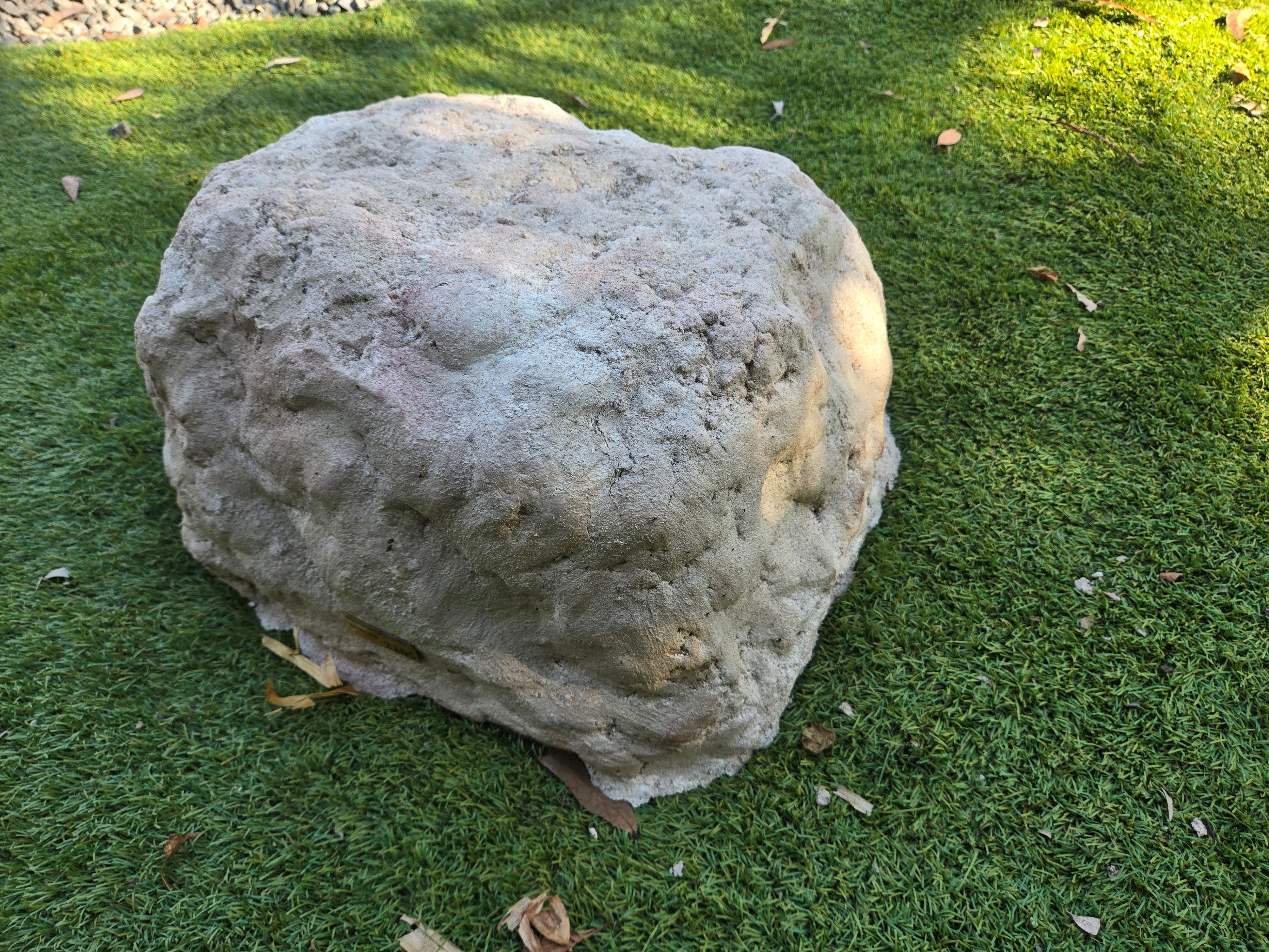 Memorial Rock Urn 2205 Large Double White