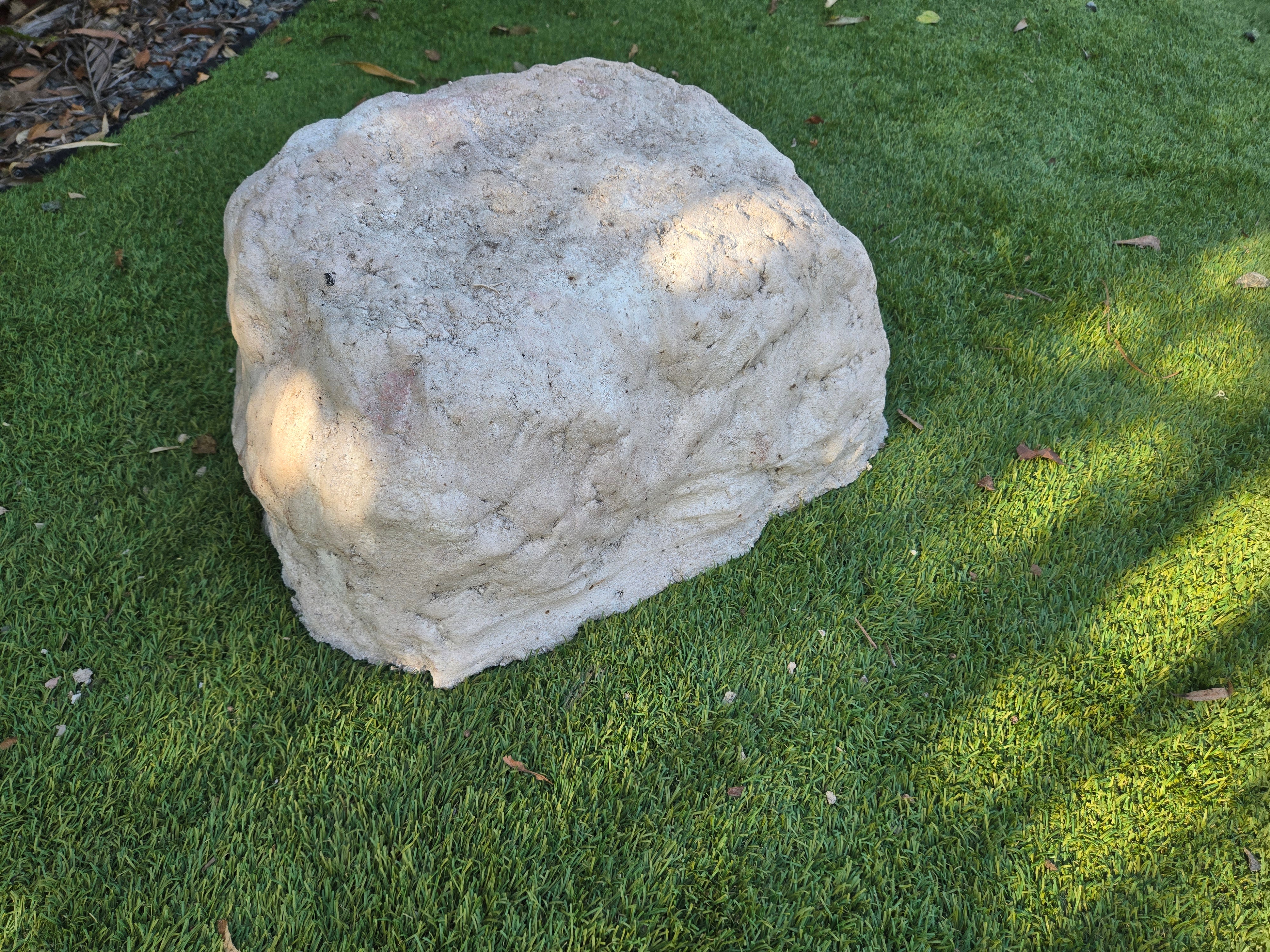 Memorial Rock Urn 2205 Large Double White